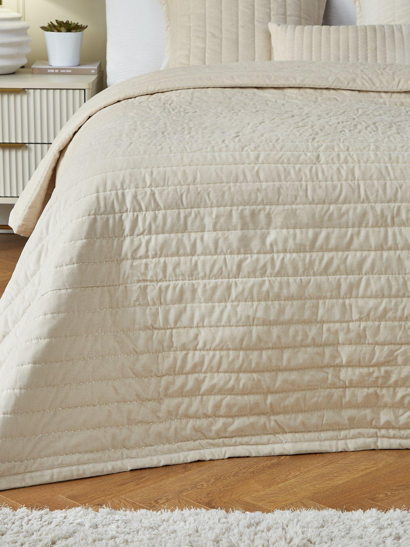 the-very-collection-cotton-velvet-stitch-embroidered-bedspread