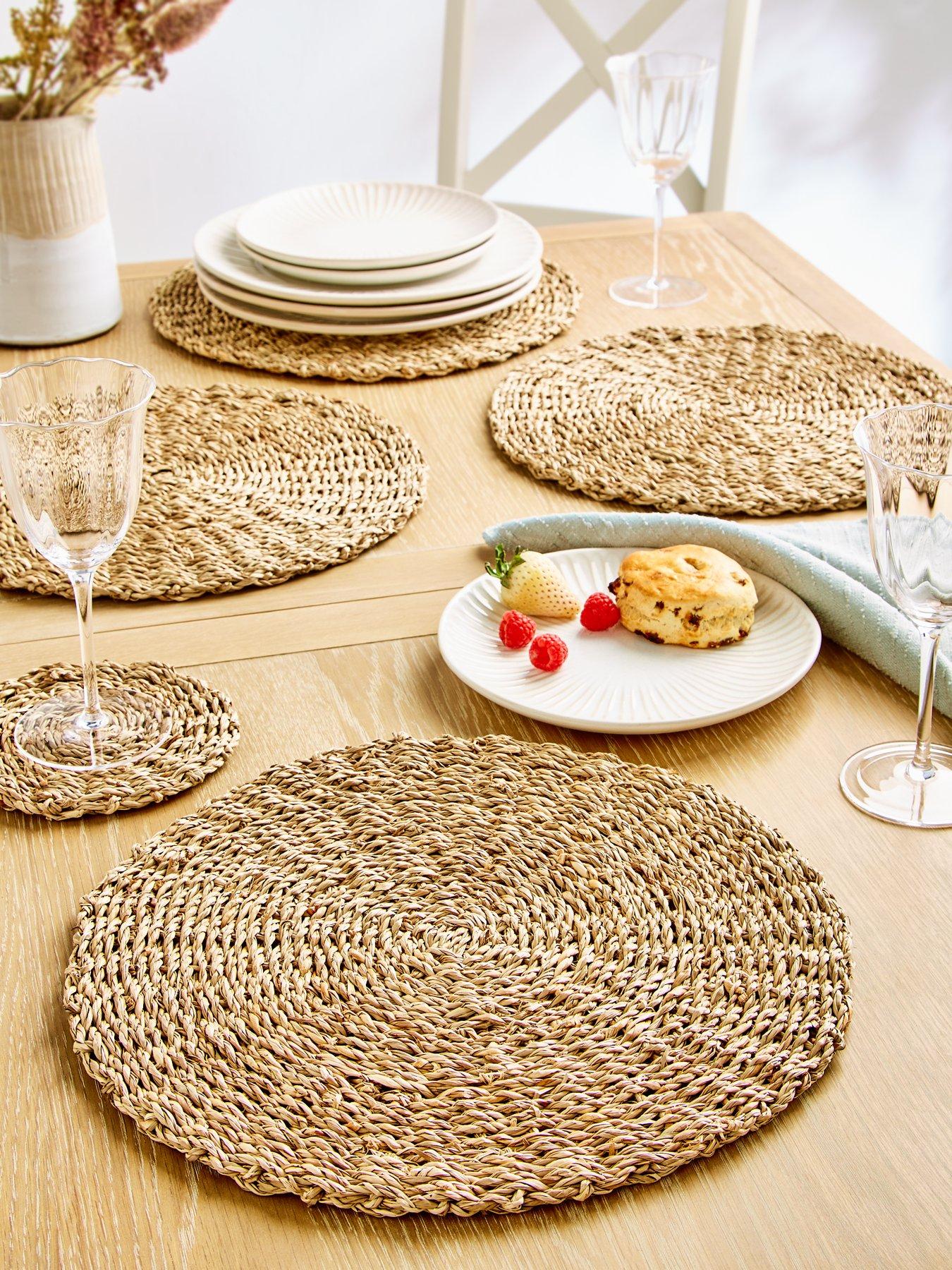 Place Mats Coasters Explore Stylish Tableware Accessories