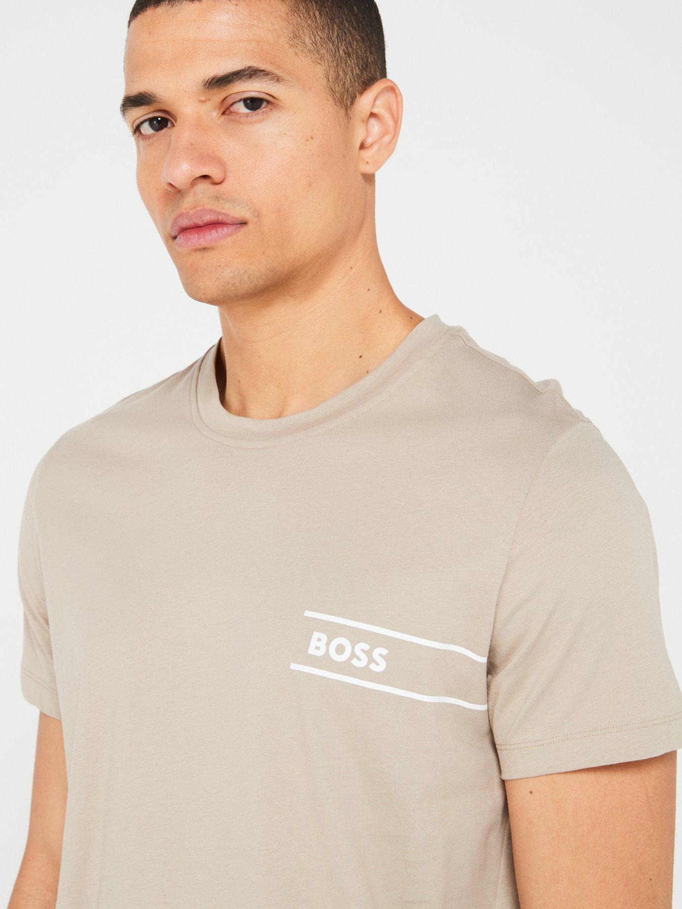 boss-24-logo-regular-fit-t-shirt--dark-beigeoutfit