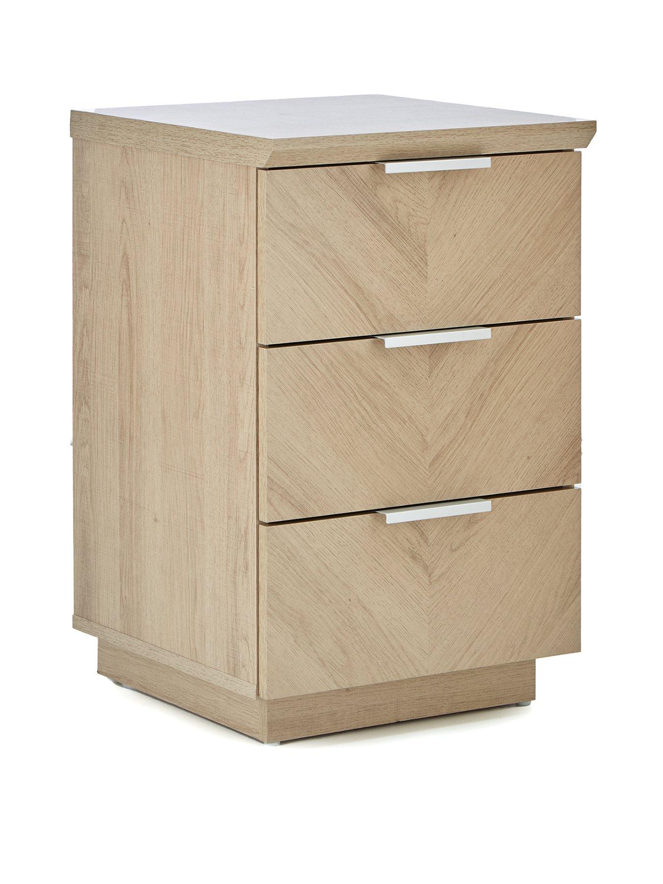 very-home-kentford-3-drawer-bedside-chest-oakback