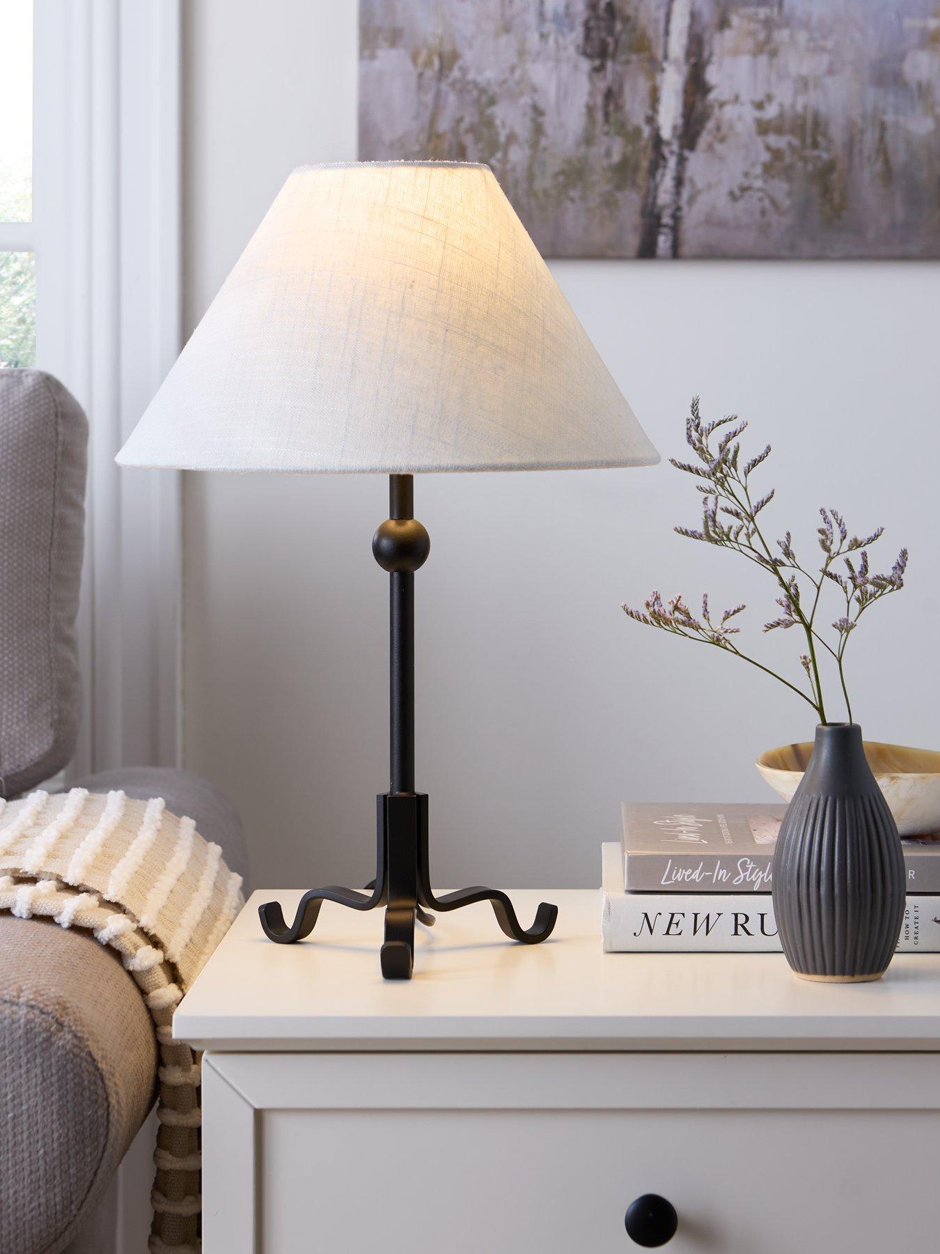 very-home-farmhouse-table-lamp