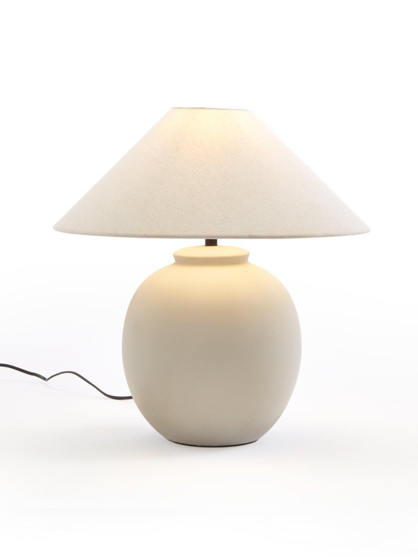 very-home-concrete-table-lampback