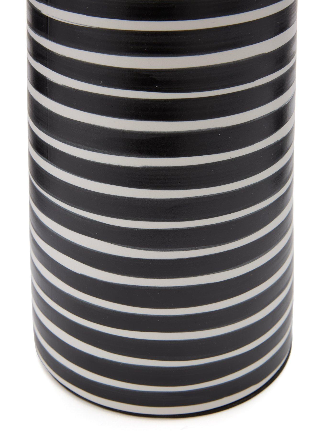 very-home-hand-painted-striped-vase-17cmdetail