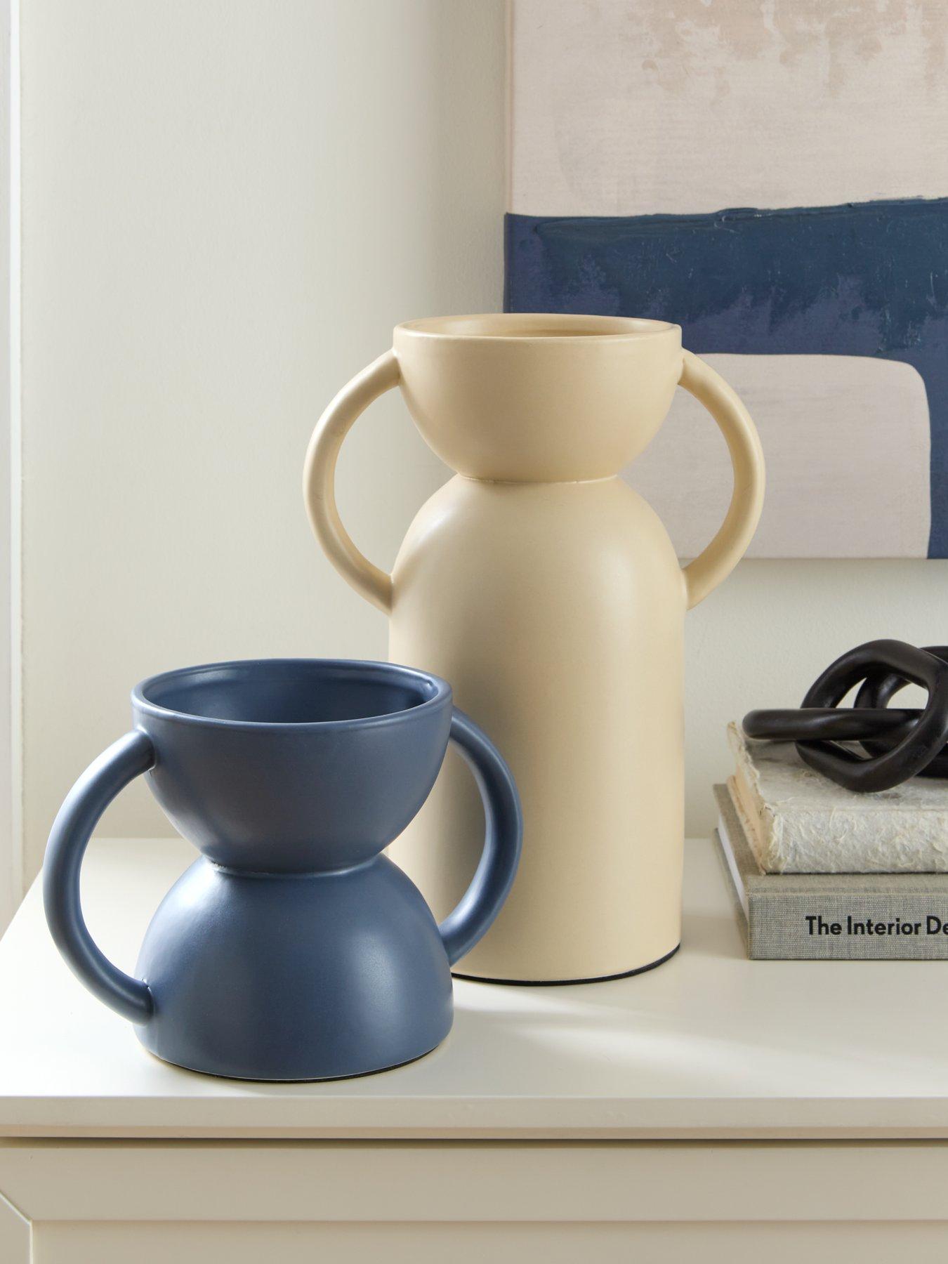 undefined Set Of 2 Totems With Handles