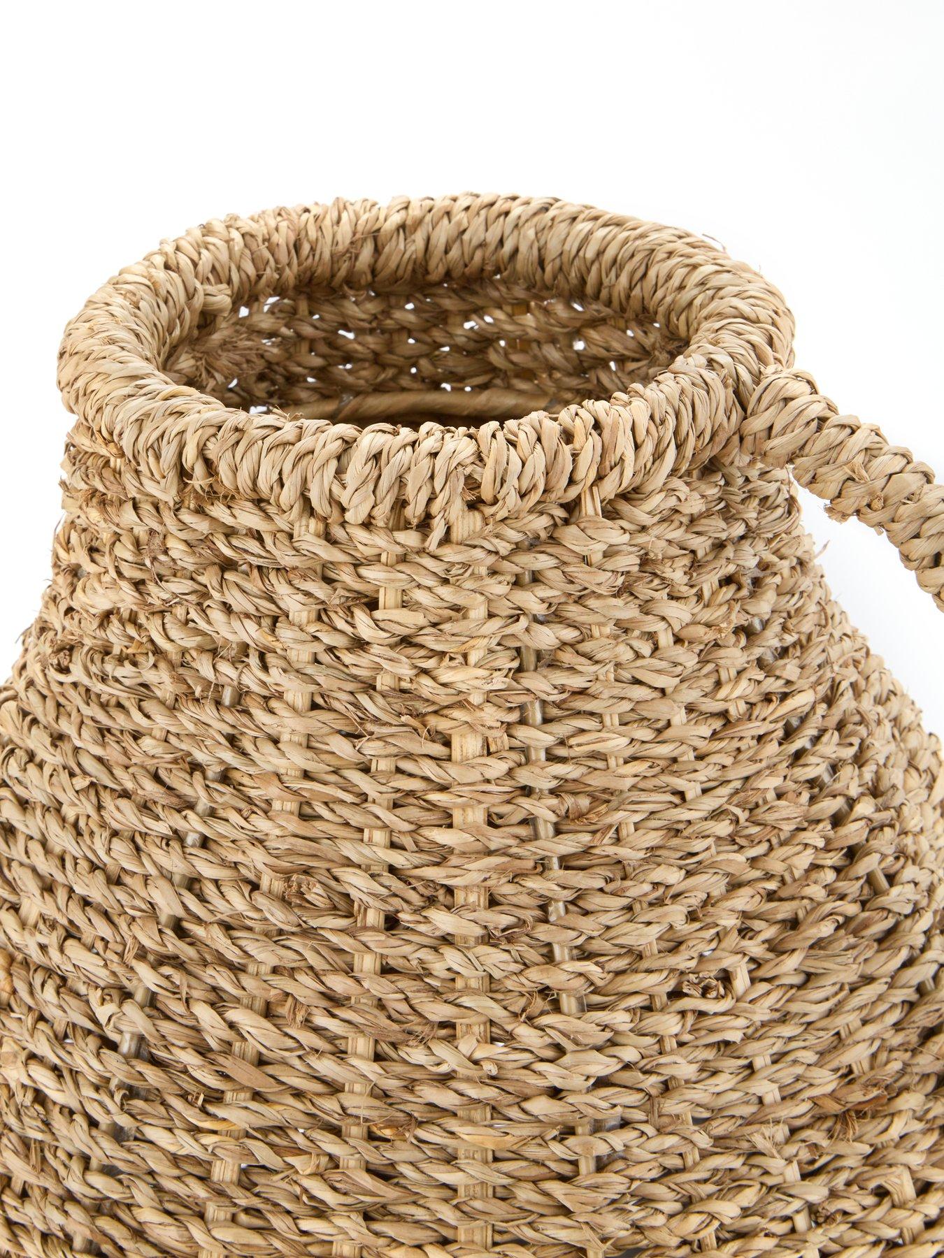 very-home-woven-vase-with-handle-52cmoutfit