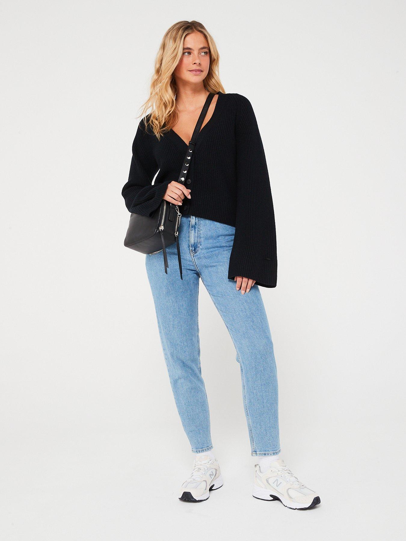 calvin-klein-jeans-mom-blueback