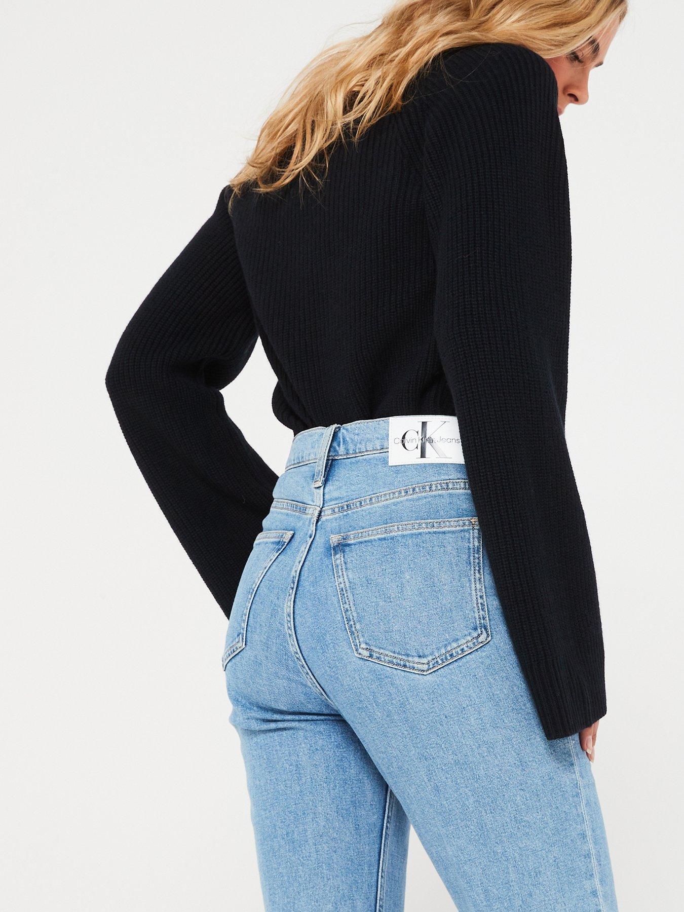 calvin-klein-jeans-mom-blueoutfit