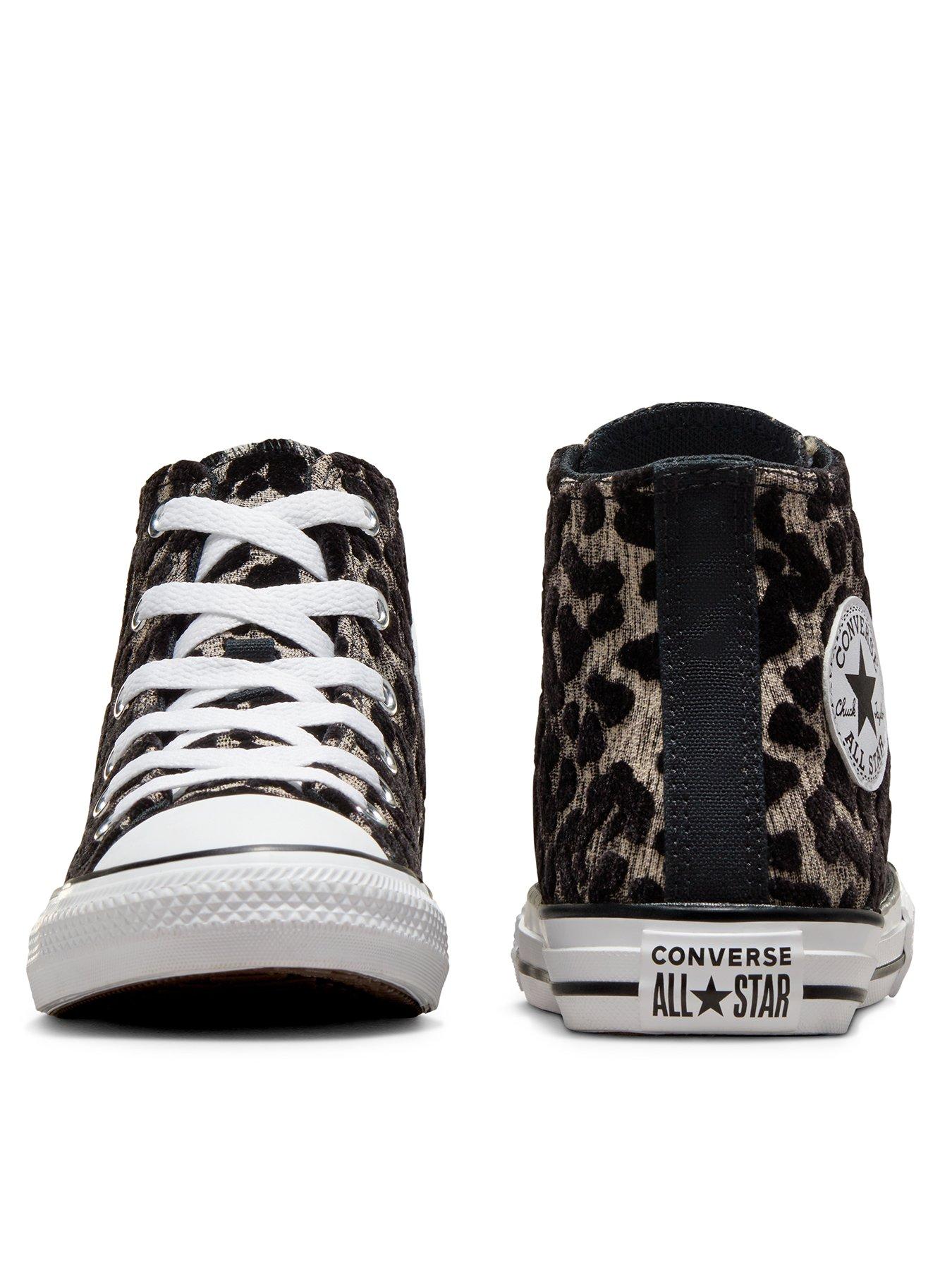 Kids leopard print clearance converse