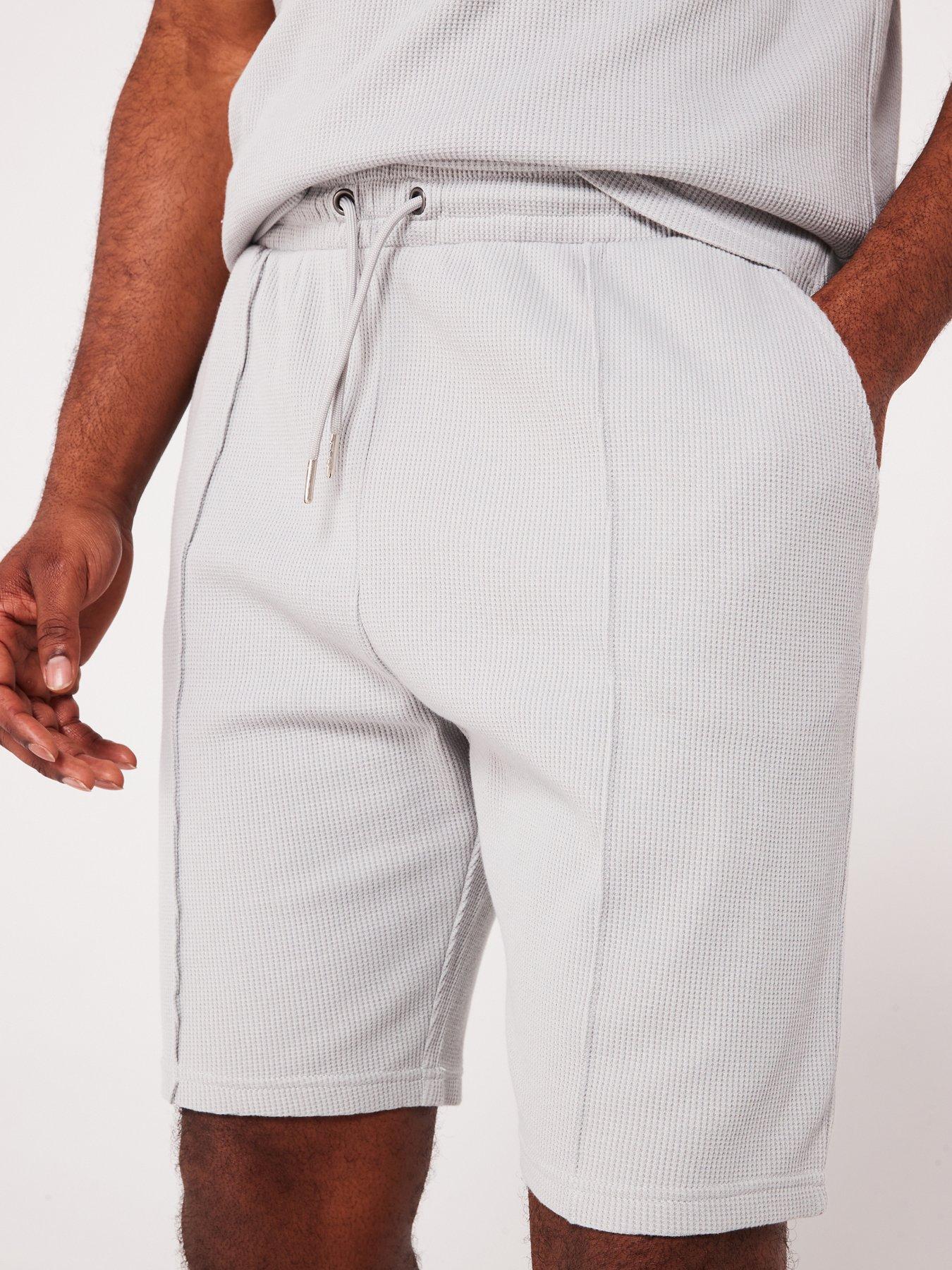 very-man-textured-waffle-short-greydetail