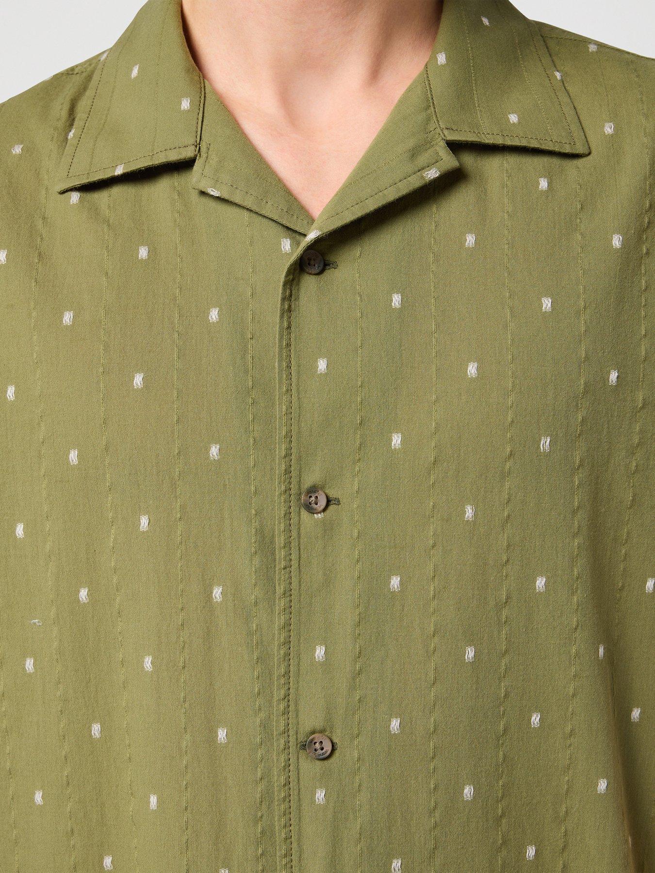 Image 5 of 6 of Wrangler Wrangler Short Sleeve Resort Shirt - Green