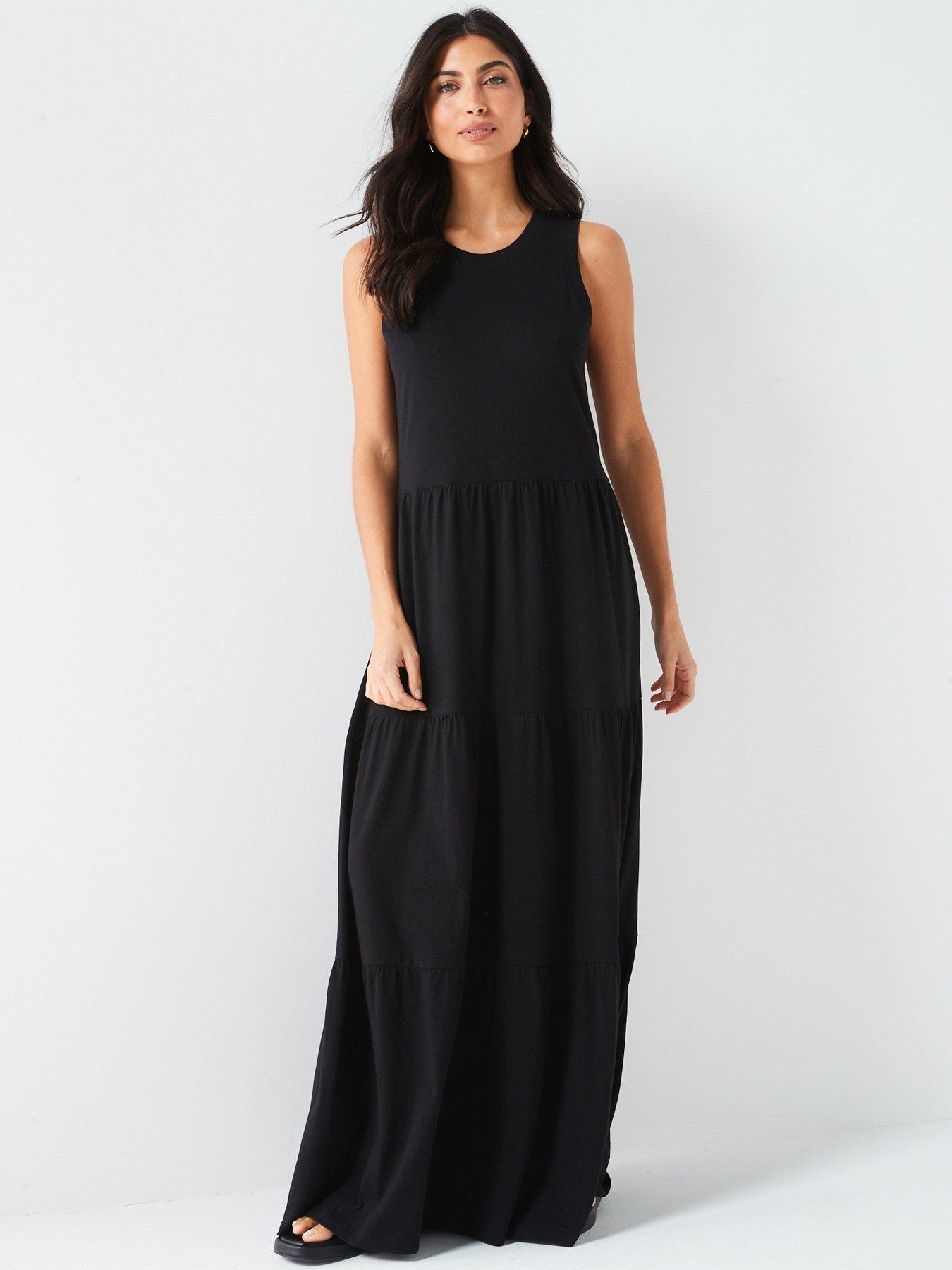 everyday-sleeveless-tiered-maxi-dress-blackback