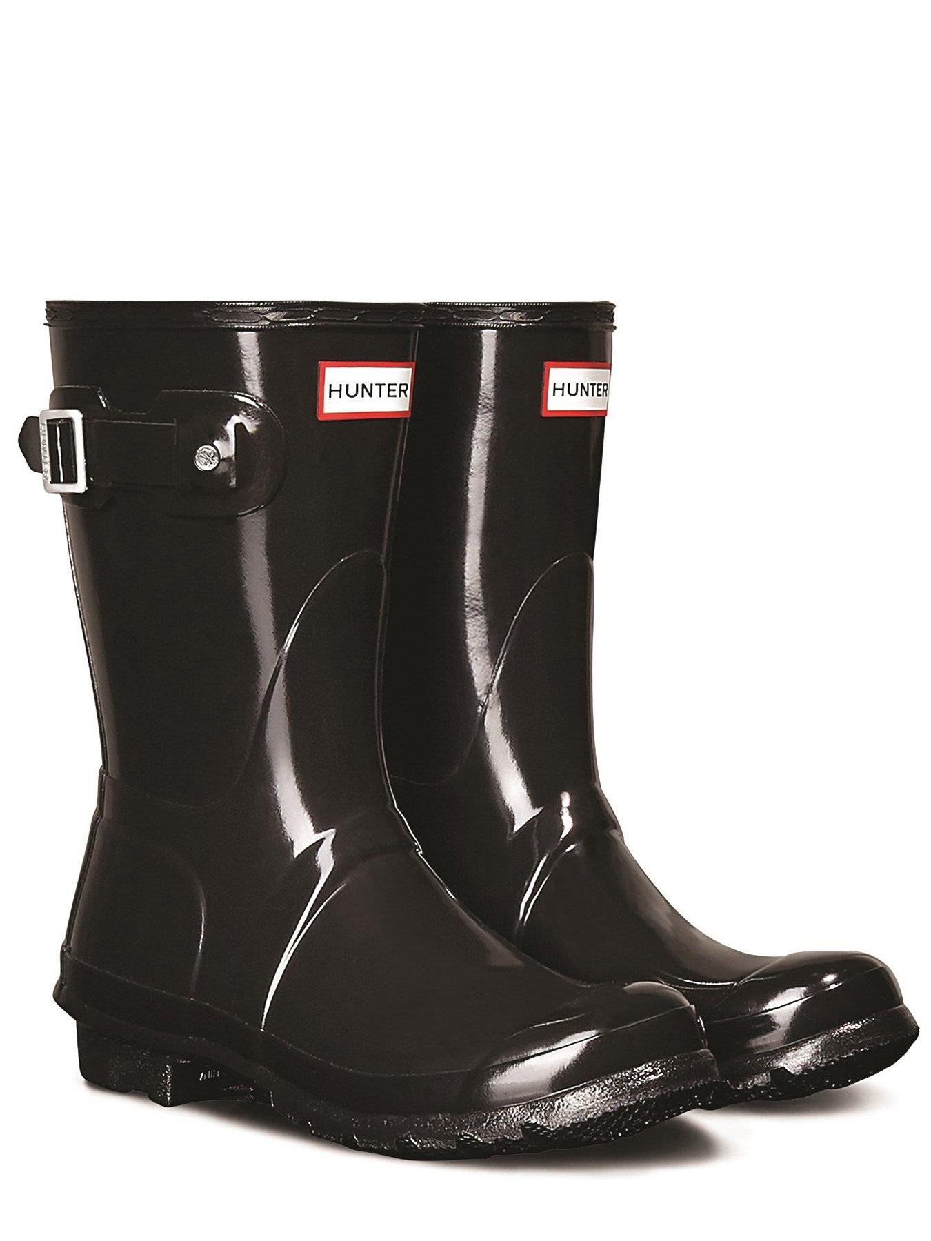 hunter-hunter-original-short-gloss-calf-length-wellington-boots-blackstillFront