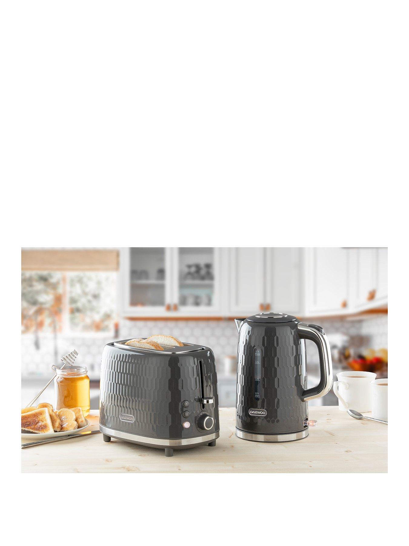 daewoo-2-pc-hive-bundle-17l-kettle-amp-2-slice-toaster-grey