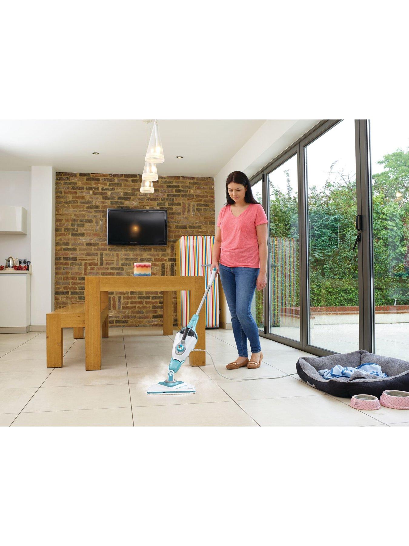 Image 3 of 6 of Black & Decker BLACK+DECKER 1600W 2IN1 Steam-Mop with 15 Accessories BHSM1610DSM-GB