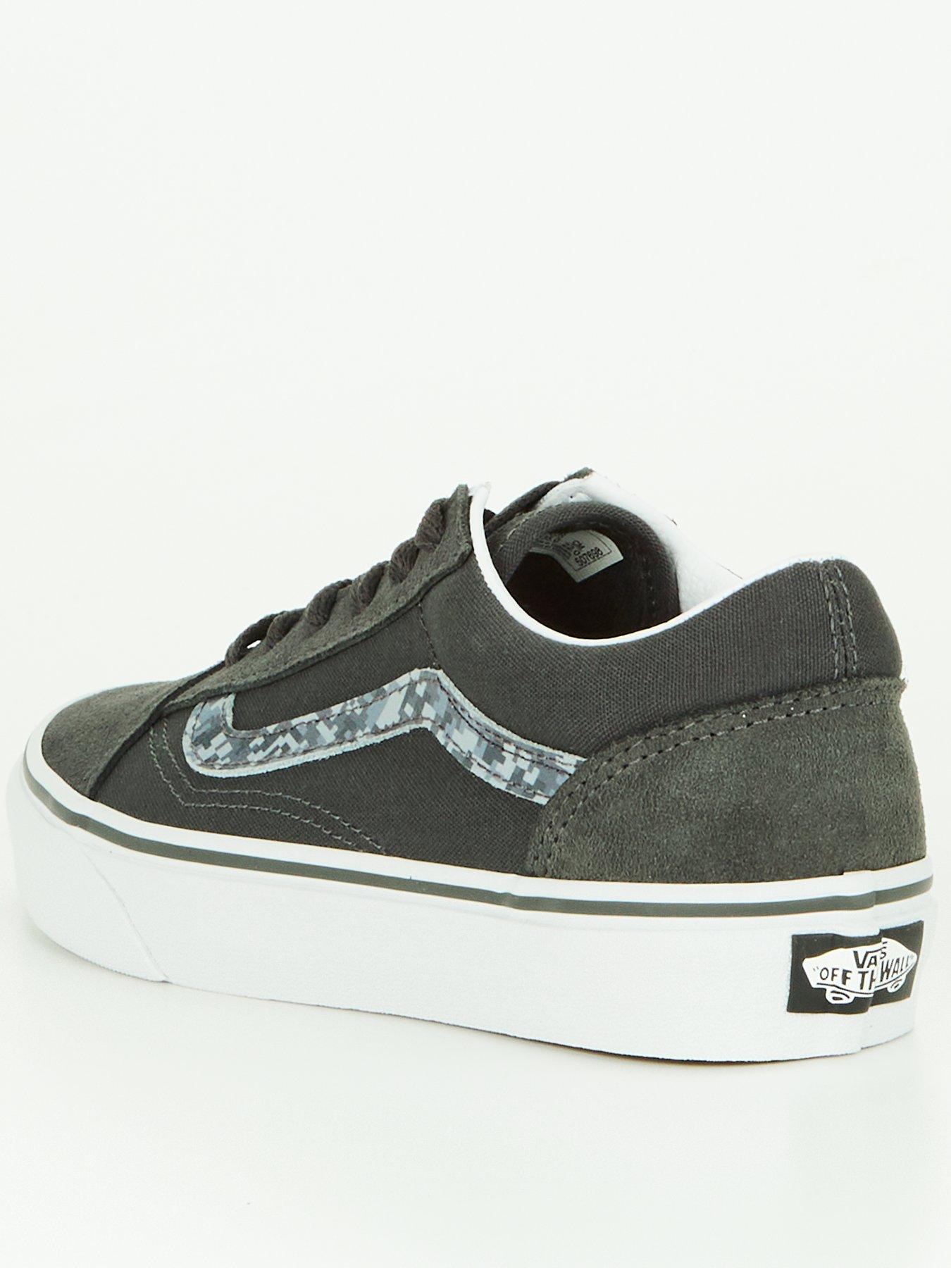 vans-old-skool-camo-junior-trainers-greyback