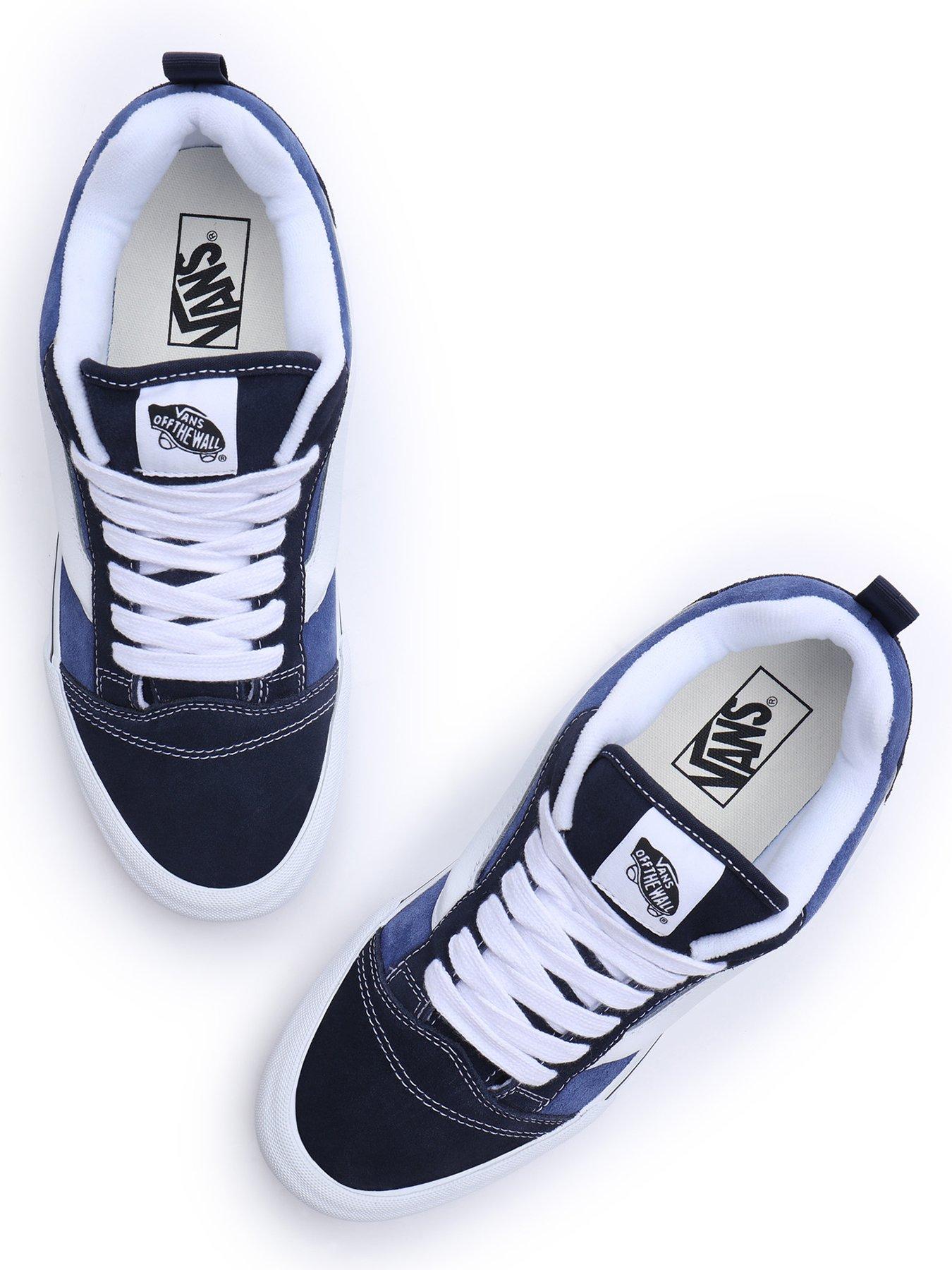 vans-mens-knu-skool-trainers-navywhiteoutfit