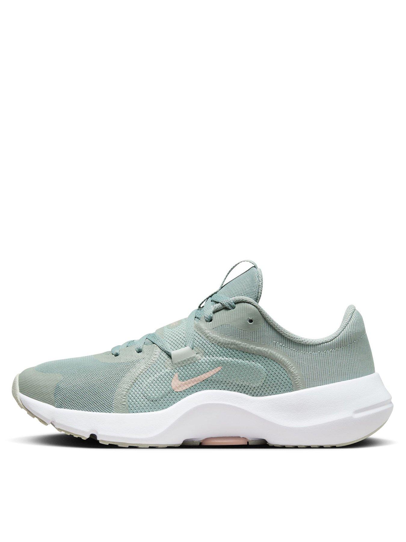 Green ladies 2025 nike trainers