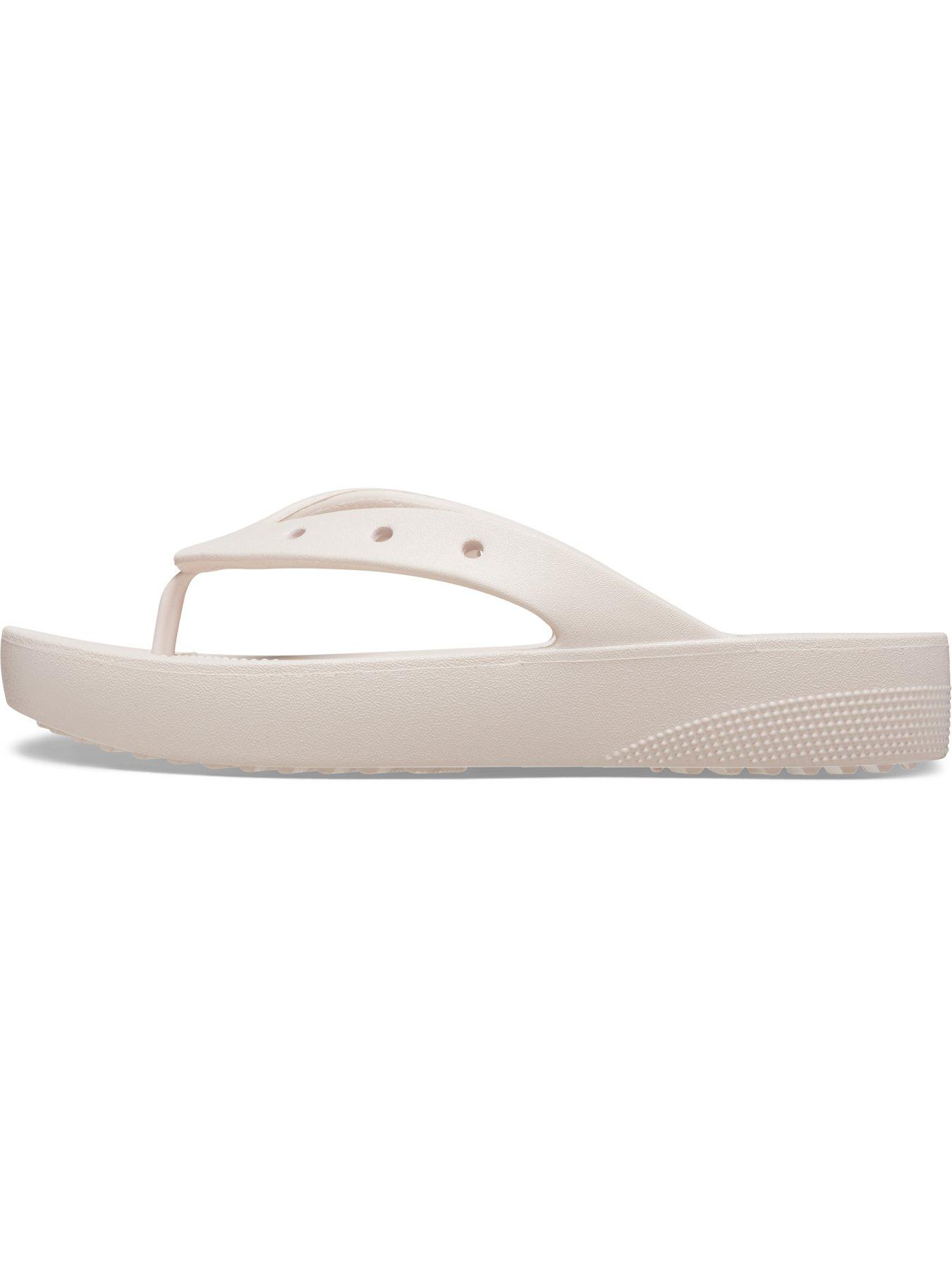 Image 6 of 6 of Crocs Crocs Classic Platform Flip Wedge - Quartz Pink