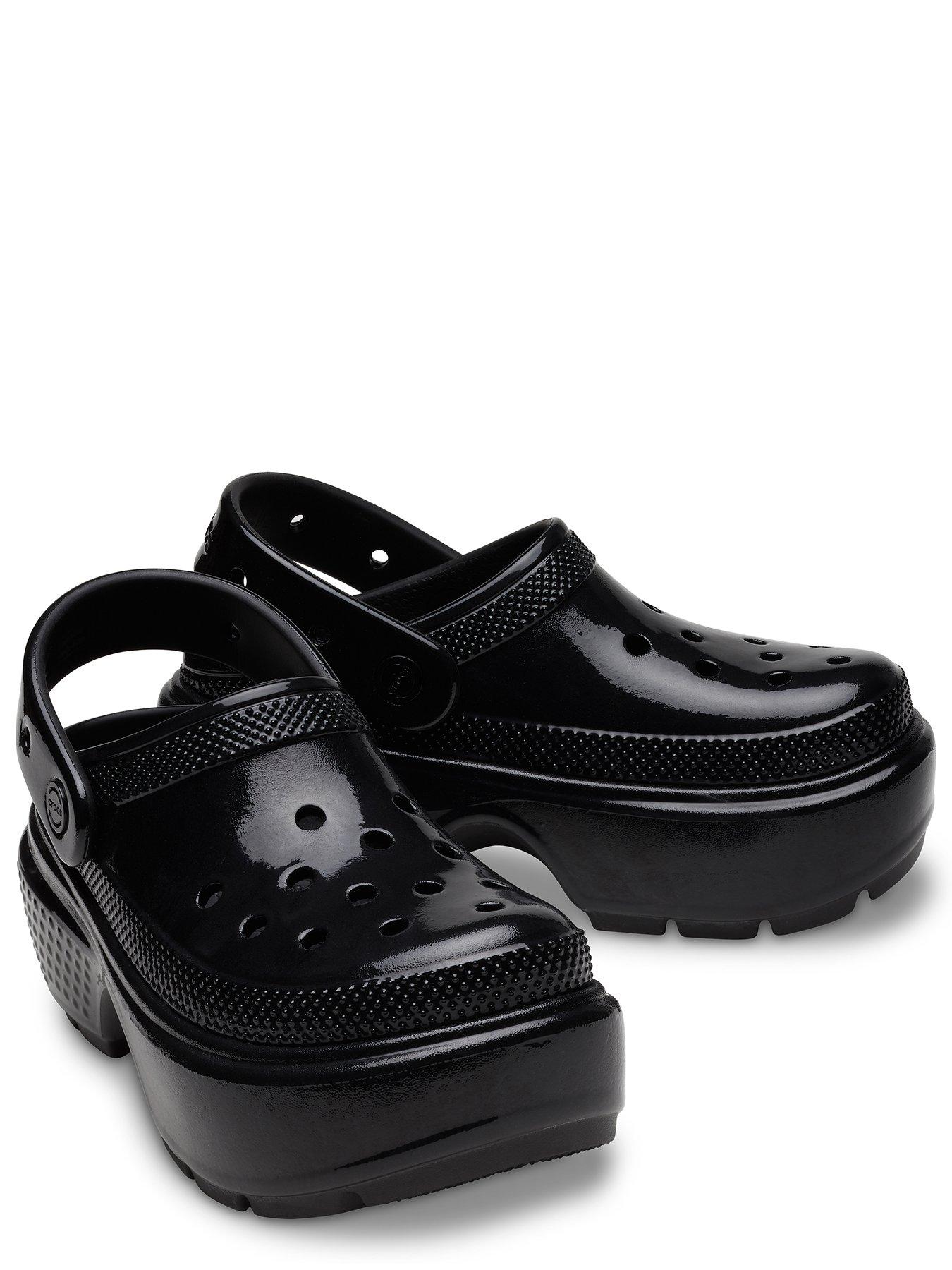 crocs-crocs-stomp-high-shine-clog-blackstillFront