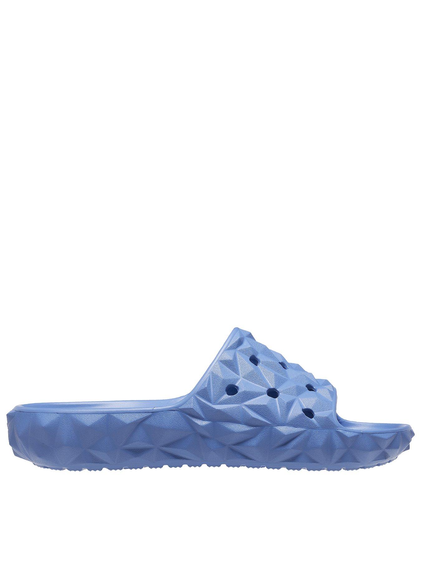 crocs-crocs-classic-geometric-slide-v2-elemental-blue