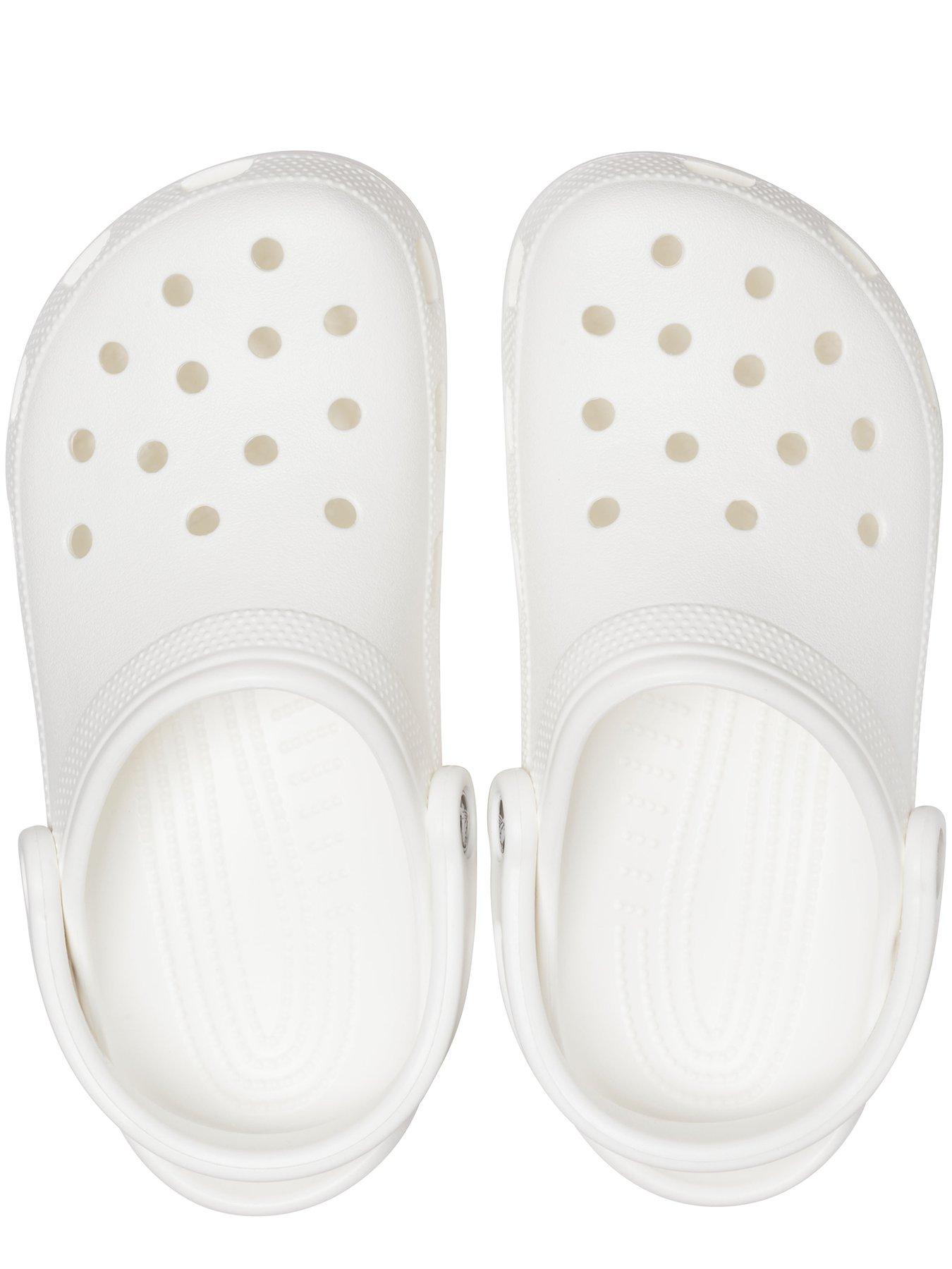 crocs-crocs-classic-clog-whiteoutfit