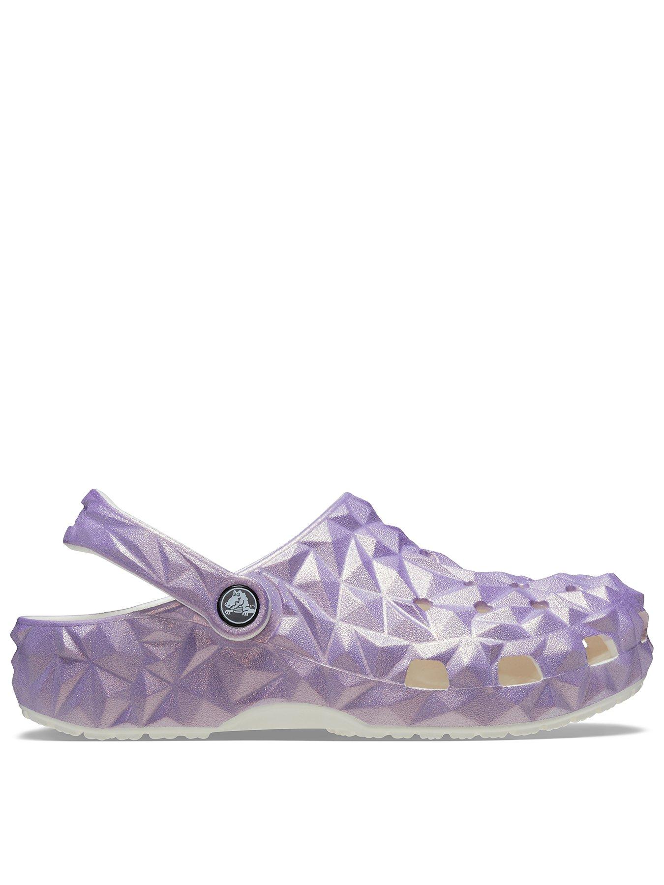 crocs-crocs-classic-iridescent-geo-clog-white