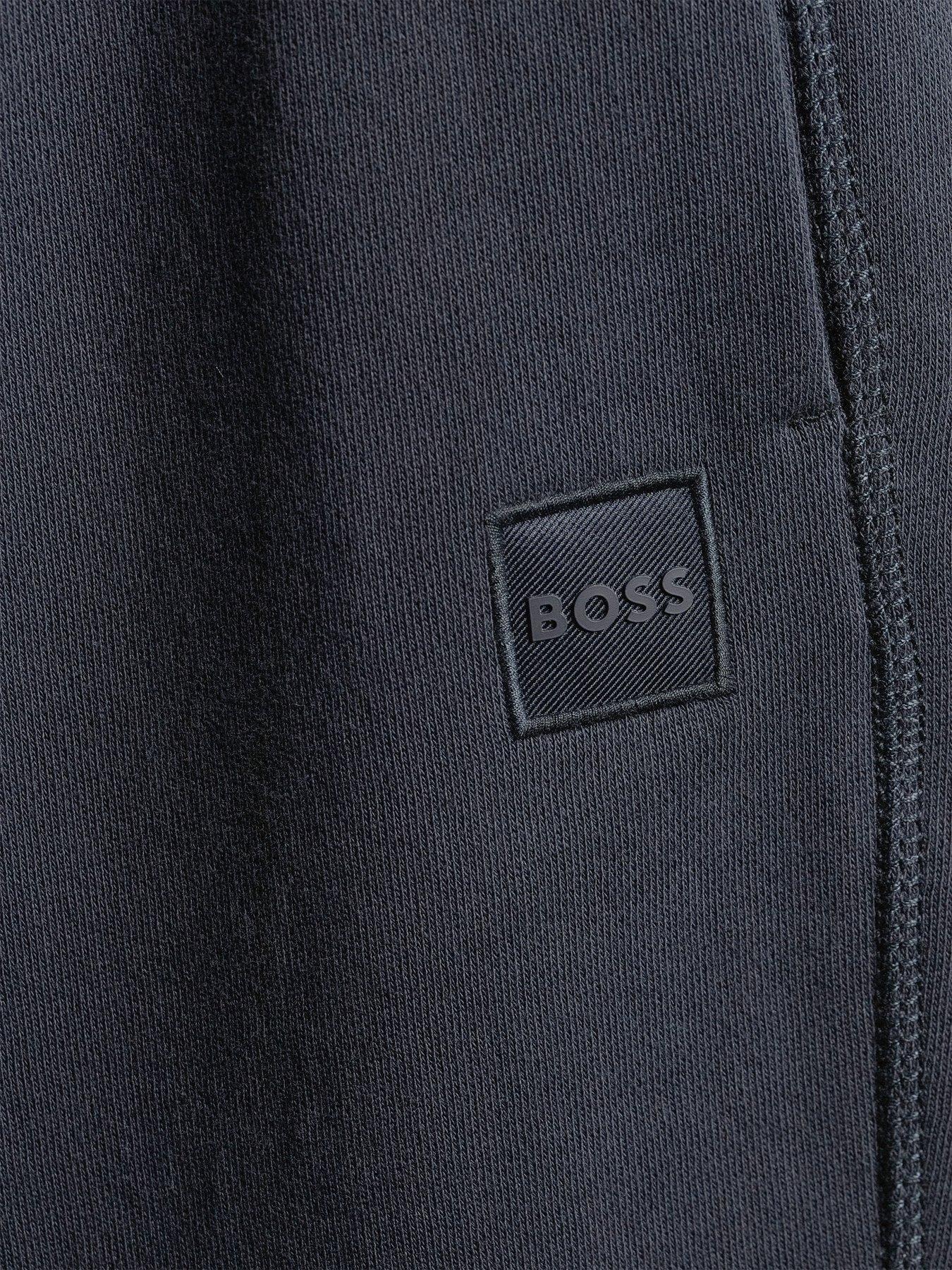 boss-sestart-jogger-dark-blueoutfit