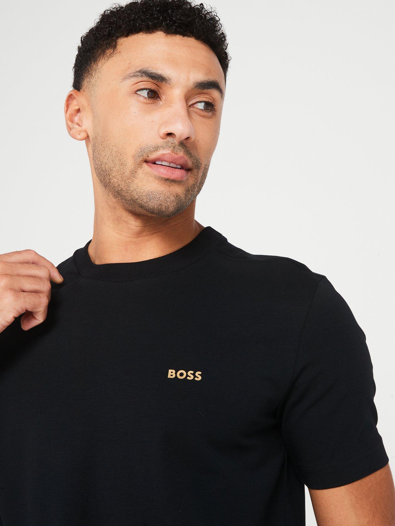 boss-tee-logo-t-shirt-blackoutfit