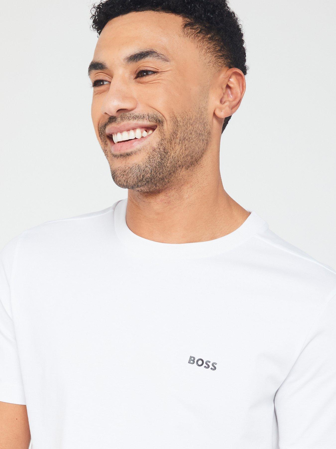 boss-tee-logo-t-shirt-whiteoutfit