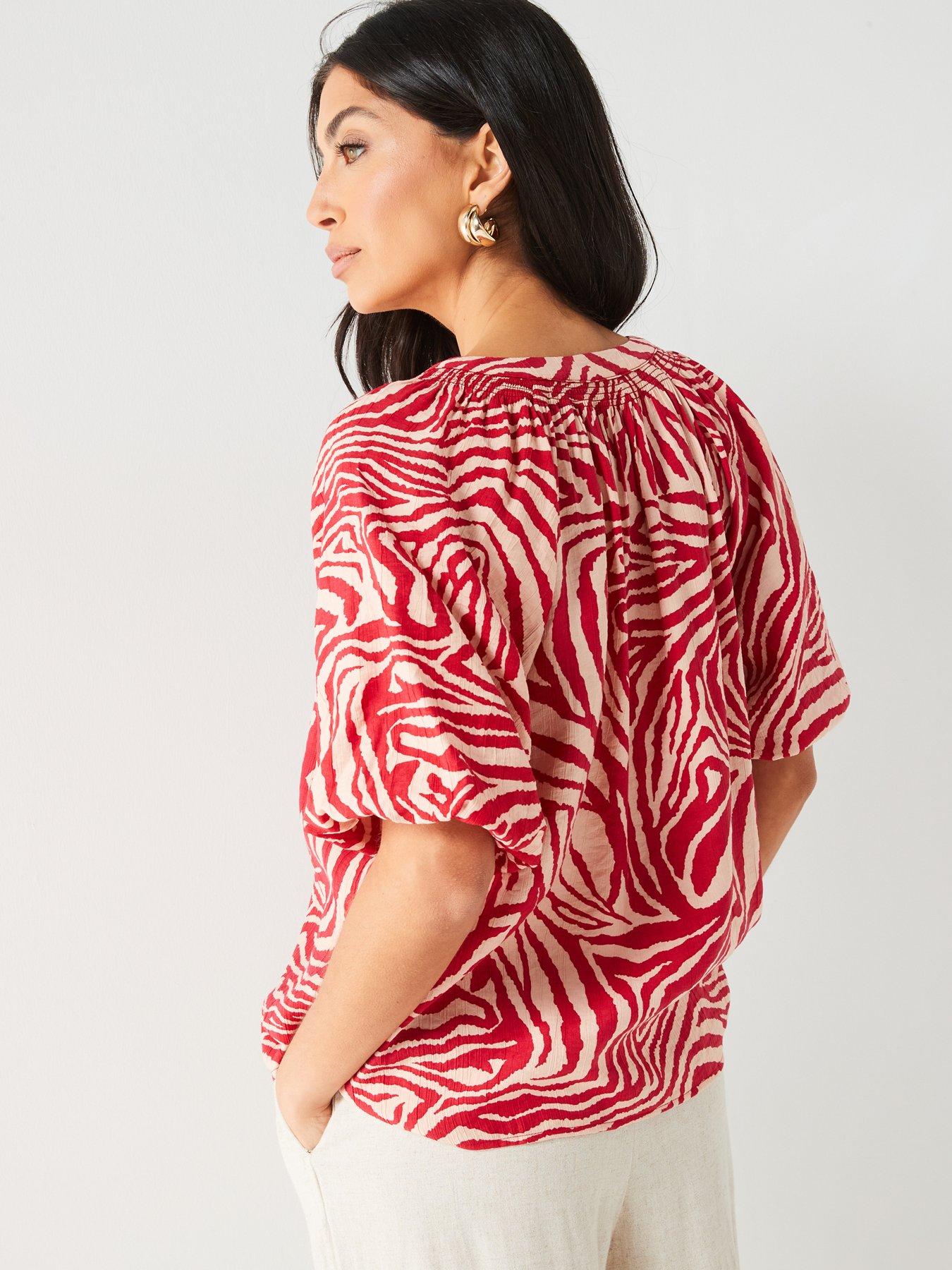 v-by-very-short-sleeve-crinkle-button-through-blouse-redstillFront