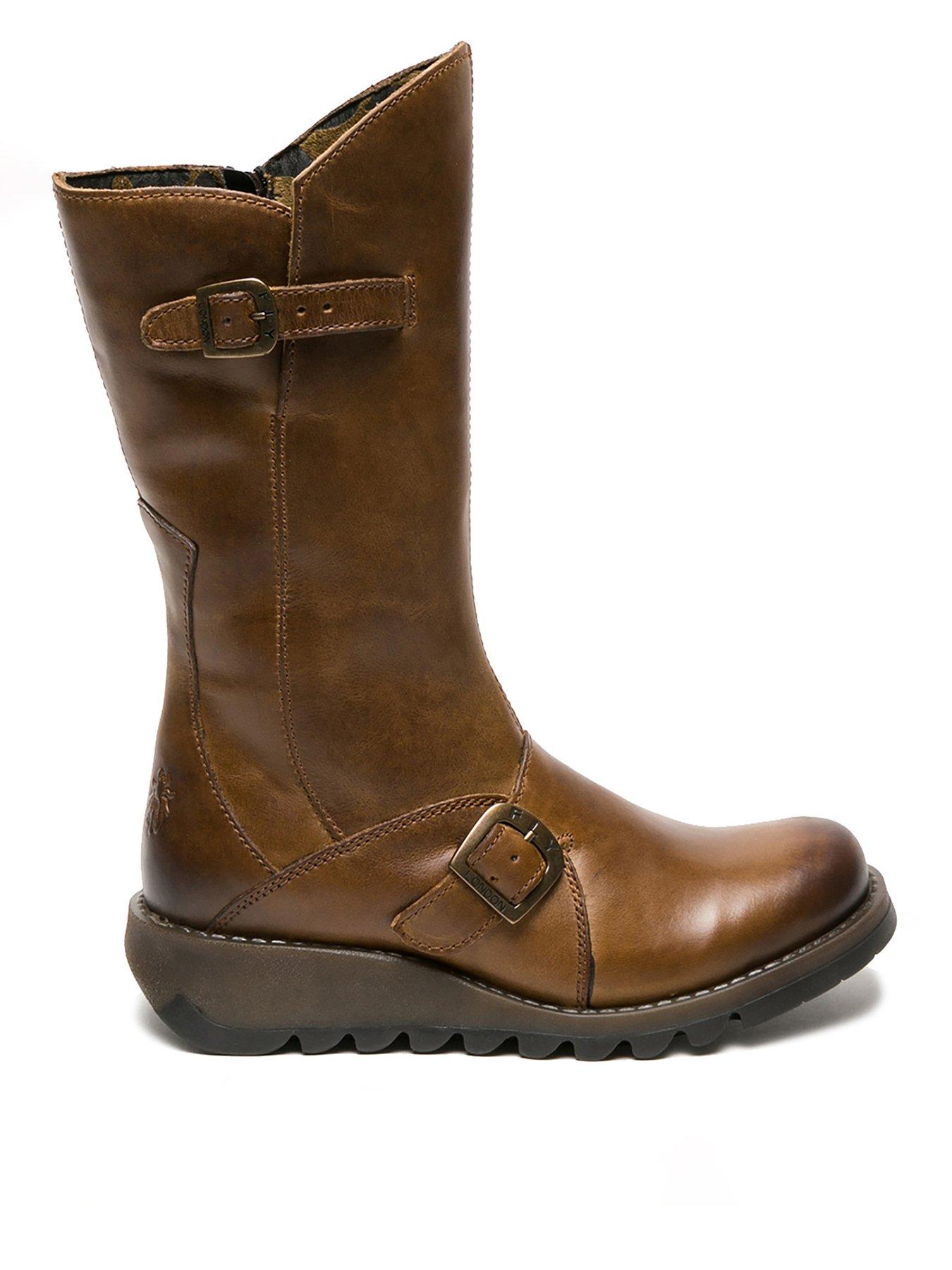 Fly store boots camel