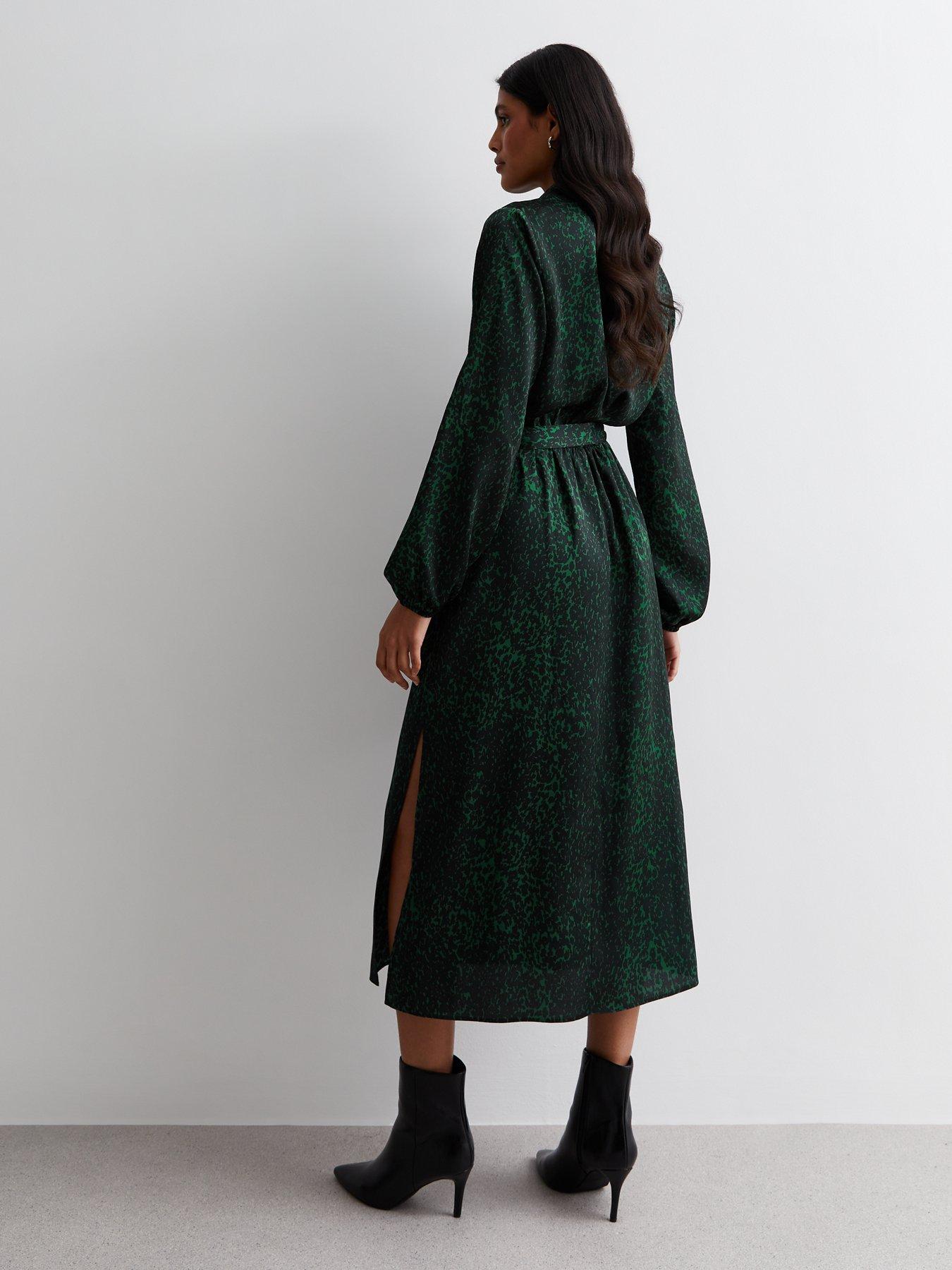 new-look-dark-green-animal-print-collared-wrap-midaxi-dressstillFront