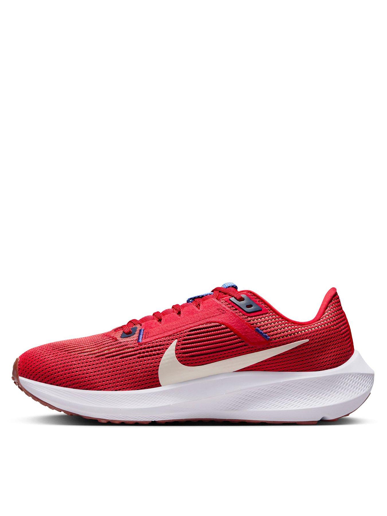 Mens red 2025 nike trainers