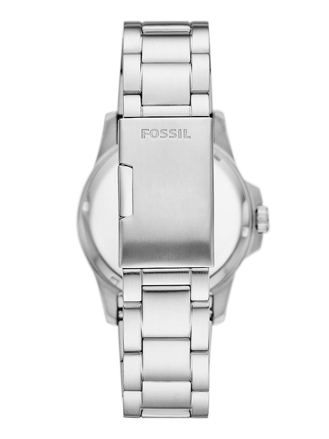 fossil-blue-dive-three-hand-date-stainless-steel-watchoutfit