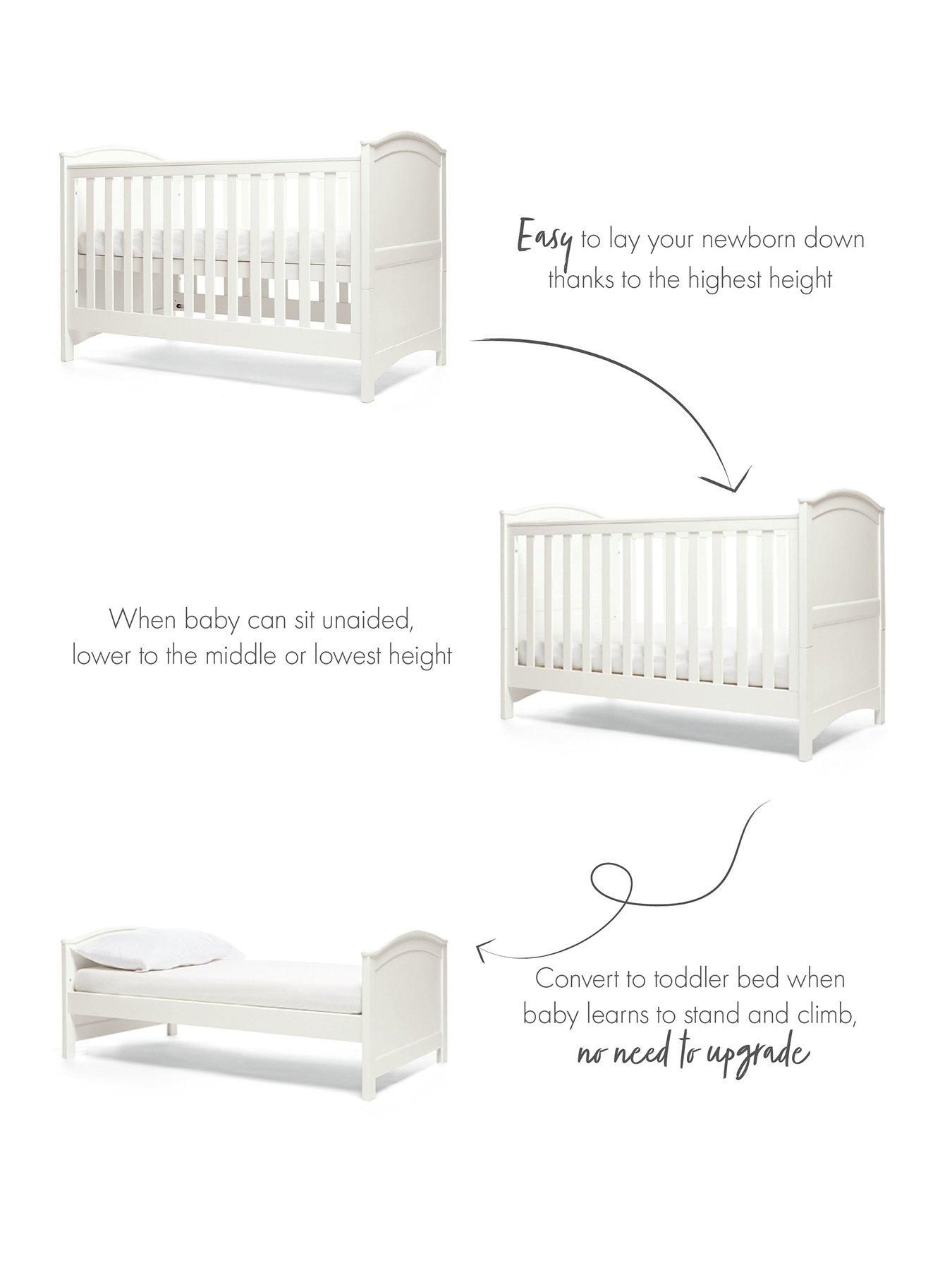 mamas-papas-flyn-3-piece-furniture-range--whiteoutfit