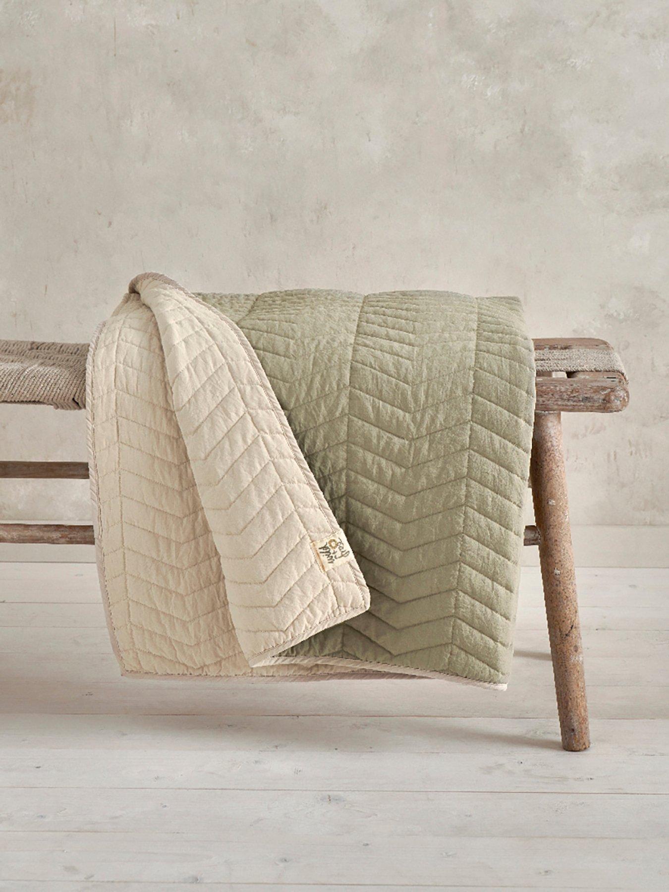 Image 1 of 5 of Mamas & Papas Quilt - Cotbed/Cot - Born to be Wild - Khaki