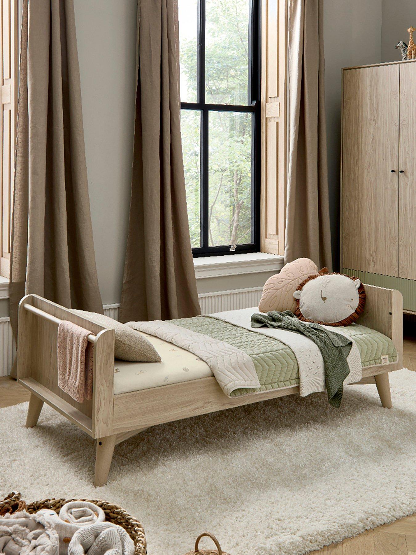 Image 4 of 5 of Mamas & Papas Quilt - Cotbed/Cot - Born to be Wild - Khaki