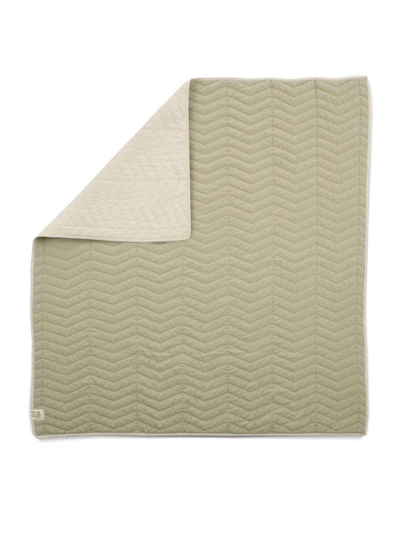 Image 5 of 5 of Mamas & Papas Quilt - Cotbed/Cot - Born to be Wild - Khaki