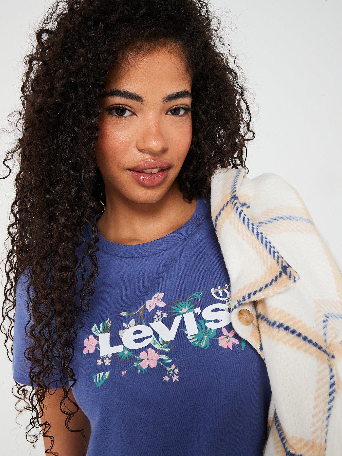 levis-the-perfect-t-shirt-tropical-floraloutfit