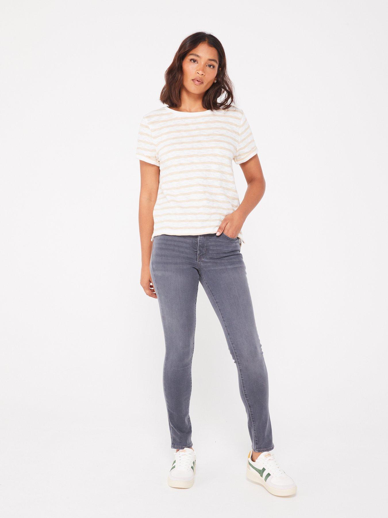 levis-margot-t-shirt-captain-stripe-cloudback