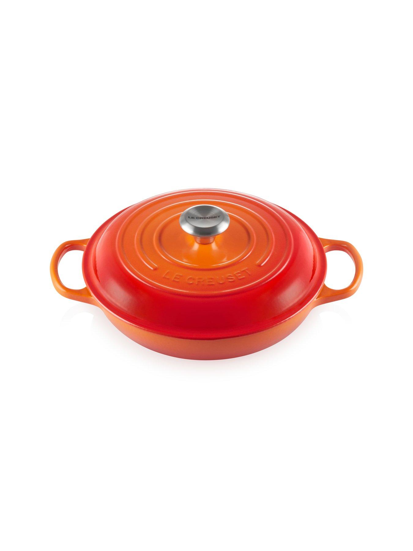 le-creuset-signature-30-cm-shallow-cast-iron-casserole-dishnbspin-volcanicback