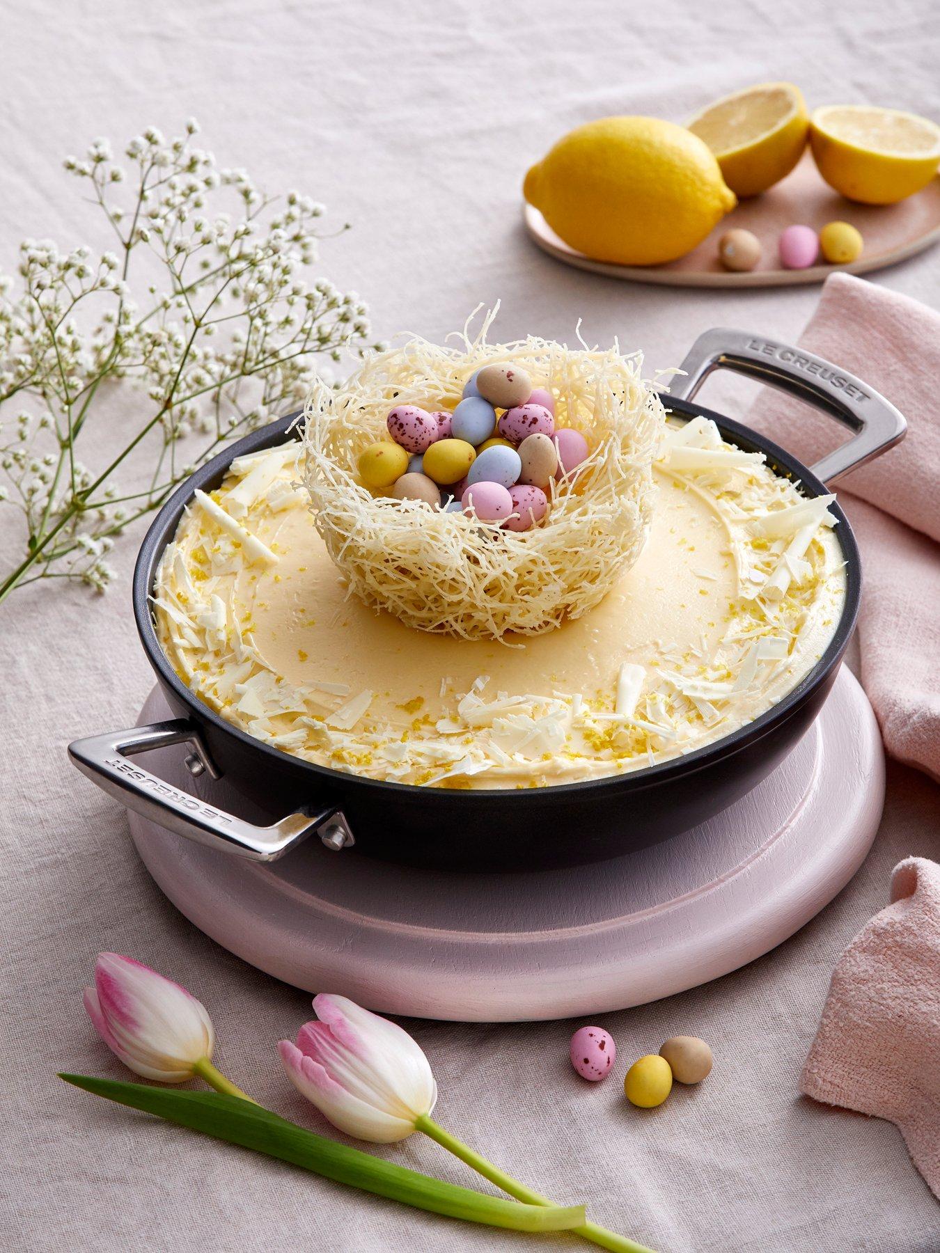le-creuset-toughened-non-stick-shallow-casserole-24cm
