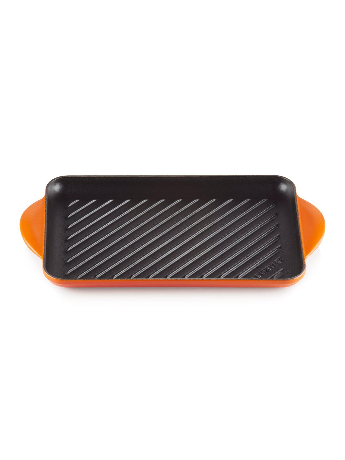 le-creuset-cast-iron-32-cm-rectangular-grill-in-volcanicback