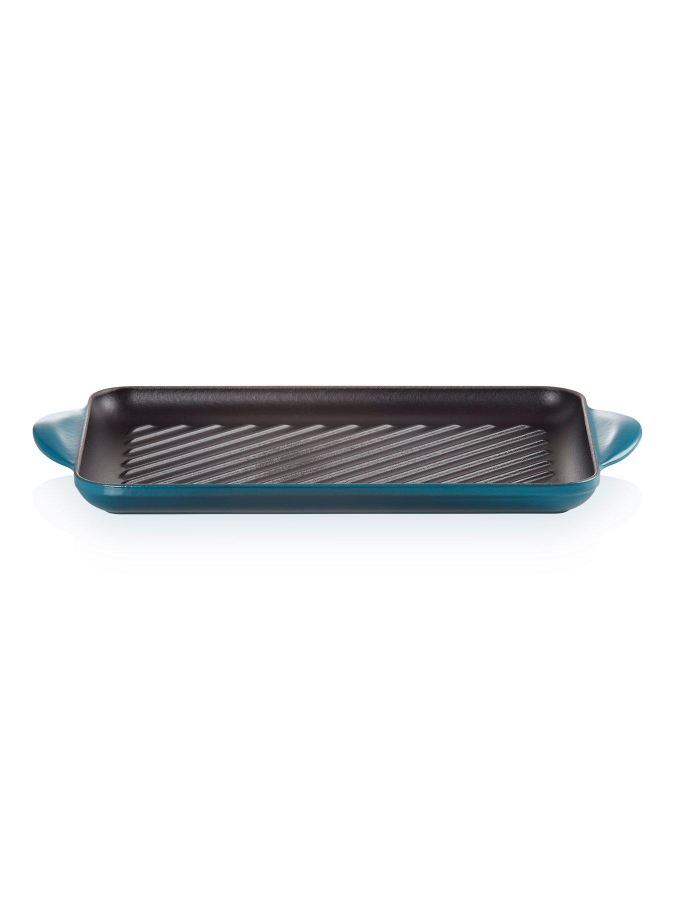 le-creuset-cast-iron-32-cm-rectangular-grill-in-deep-tealstillFront