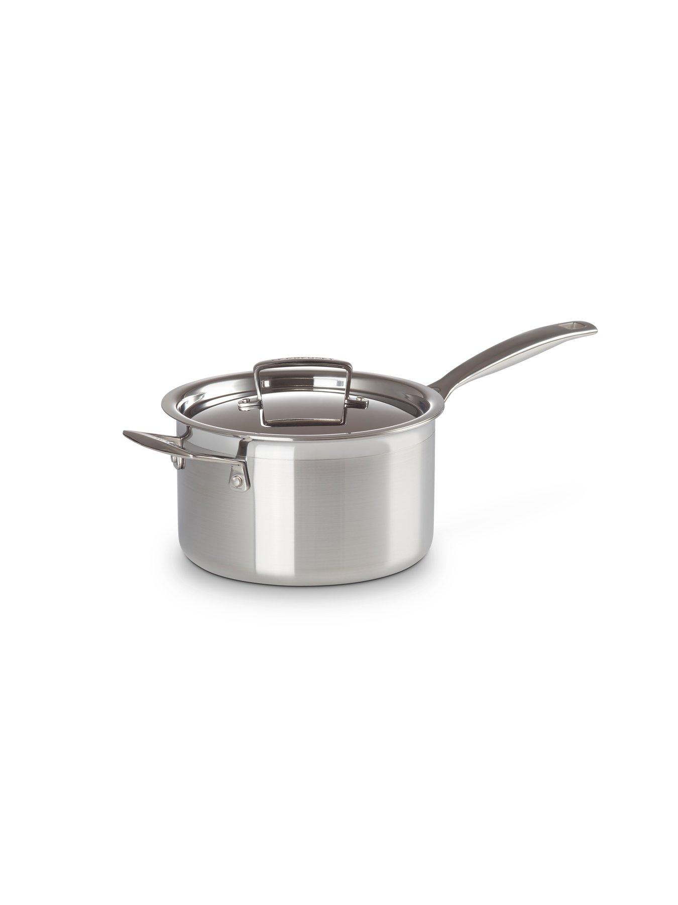 le-creuset-3-ply-stainless-steel-20-cm-saucepan-with-lidoutfit