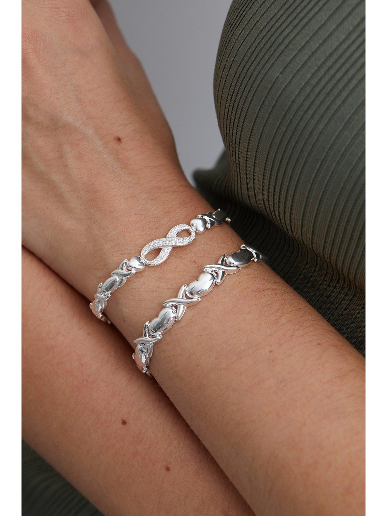 simply-silver-simply-silver-sterling-silver-925-infinity-kiss-braceletstillFront