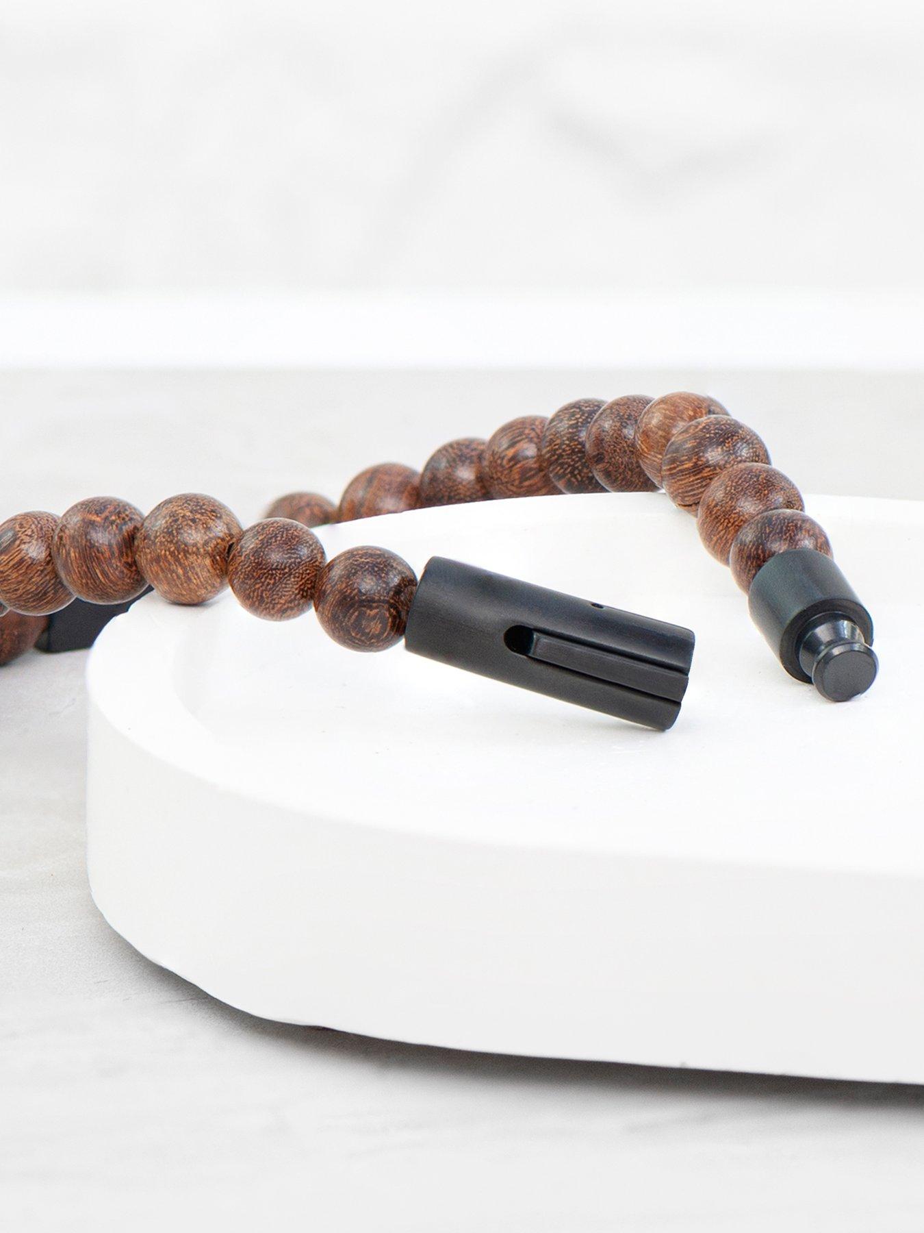 treat-republic-personalised-mens-black-clasp-wooden-braceletdetail