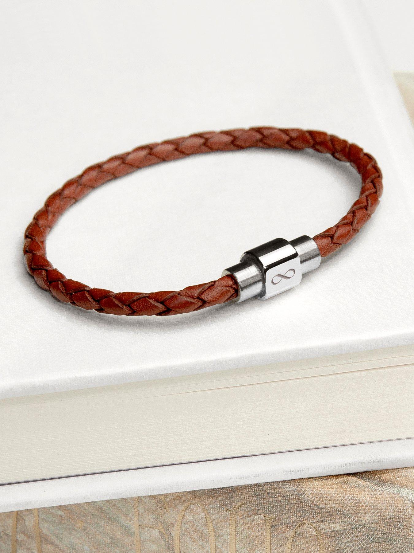 treat-republic-personalised-mens-infinity-woven-leather-bracelet-burnt-siennaoutfit