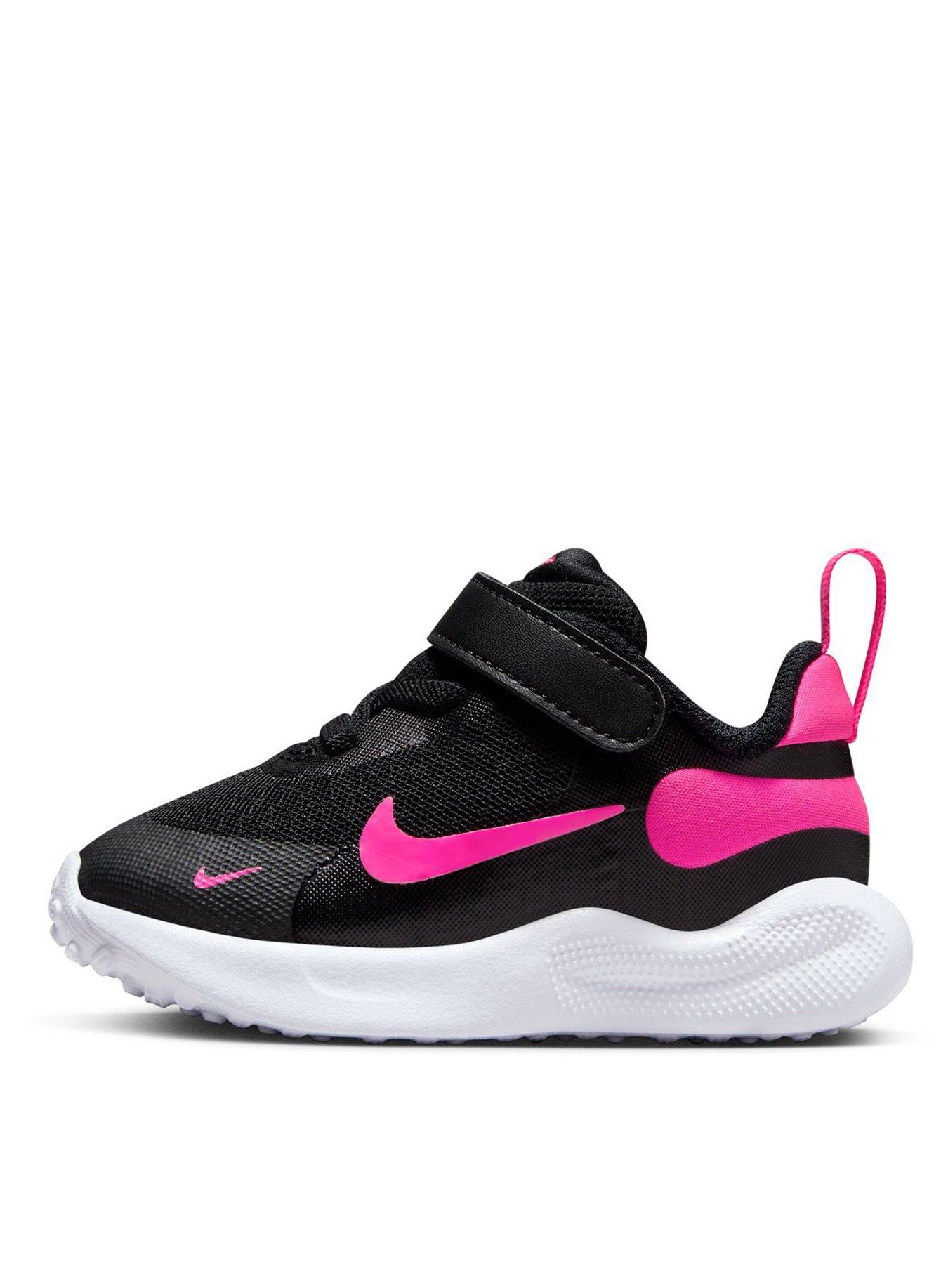 Nike store trainers 2.5