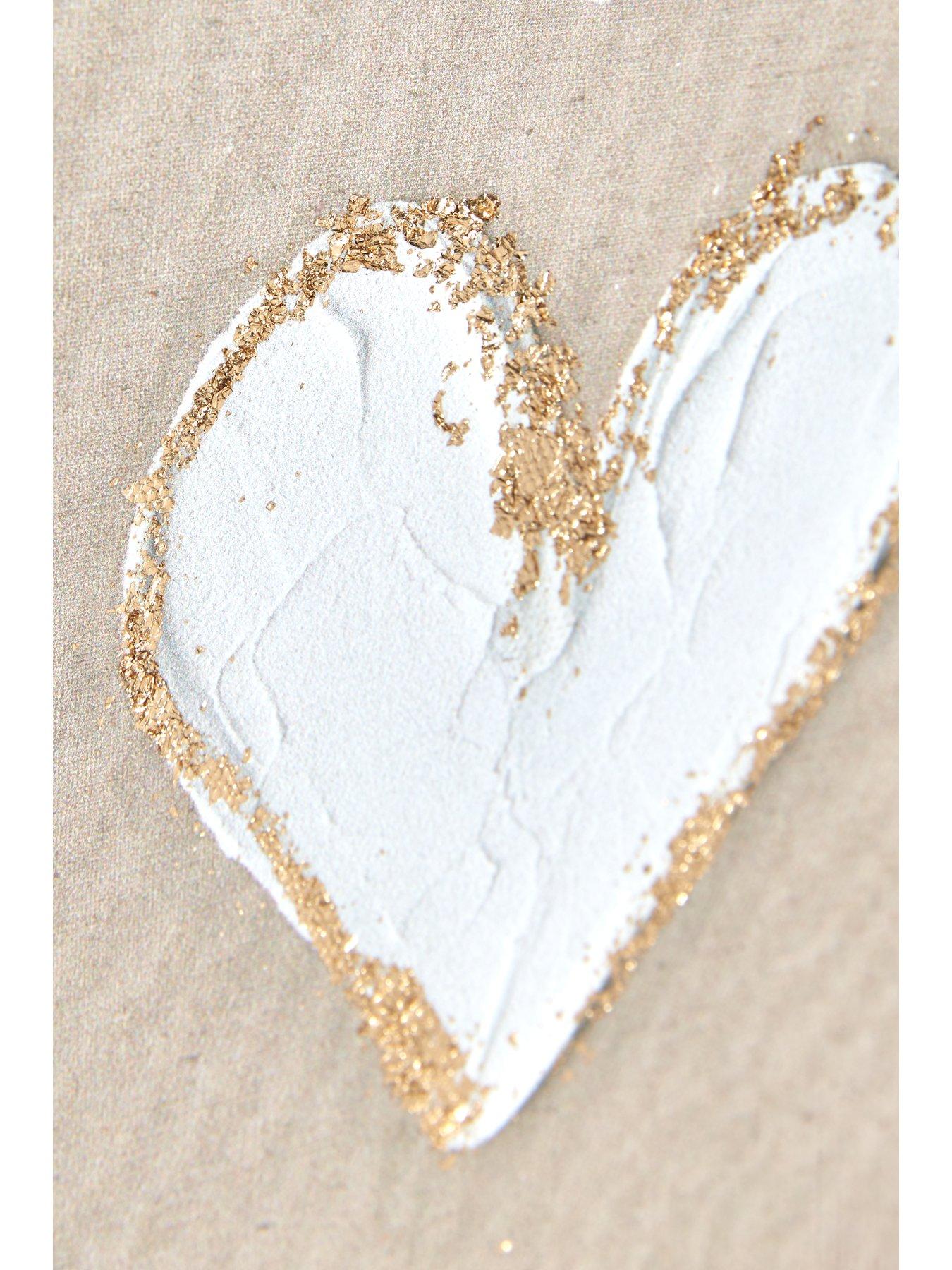 very-home-printed-white-hearts-canvas-wall-artnbspoutfit